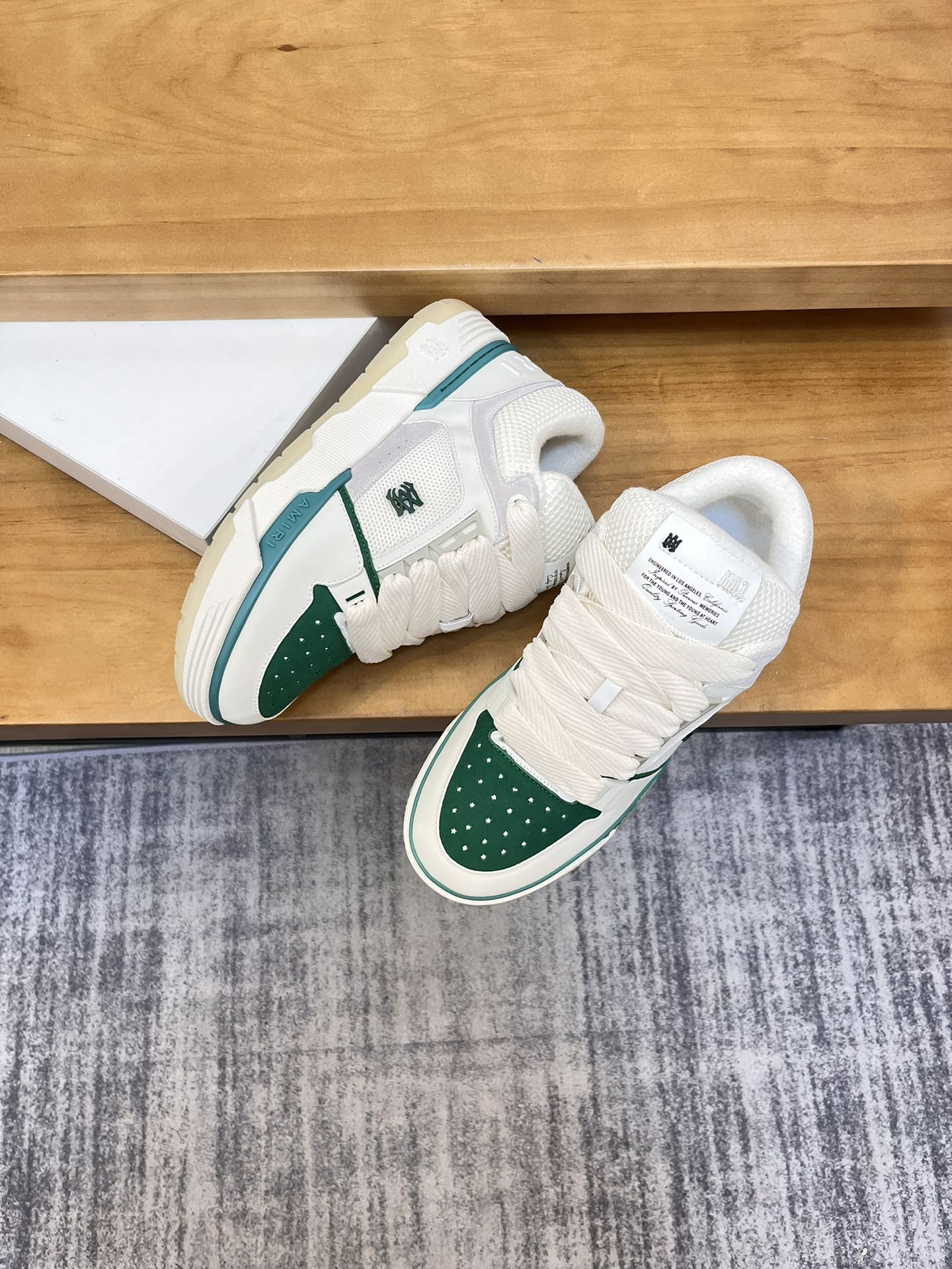 Precio de fábrica:Versión superior Amiri Emile 2023 Primavera y Verano Nuevo MA-1 Zapatos de pan Mod