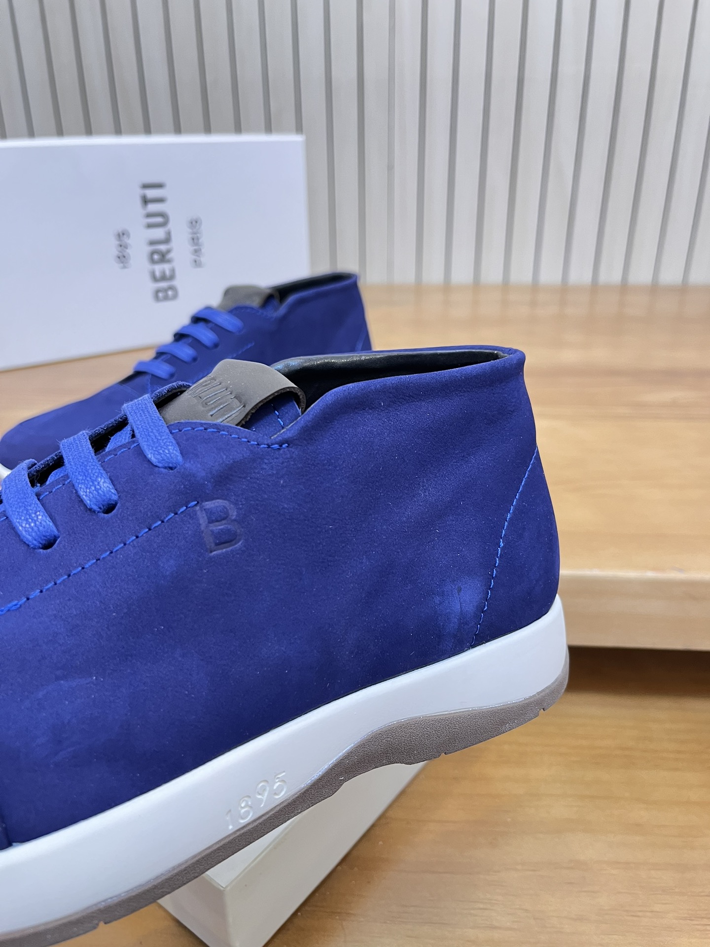Precio de venta: P210 Marca: Berlut* "Bruti*" high top loafersMarca: 39-44 (se puede personalizar ha