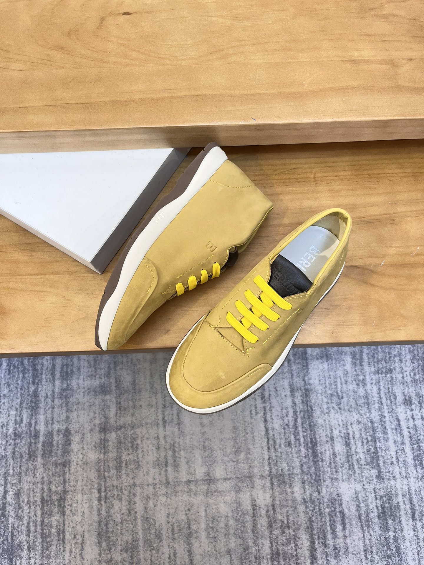 Precio de venta: P210 Marca: Berlut* "Bruti*" high top loafersMarca: 39-44 (se puede personalizar ha