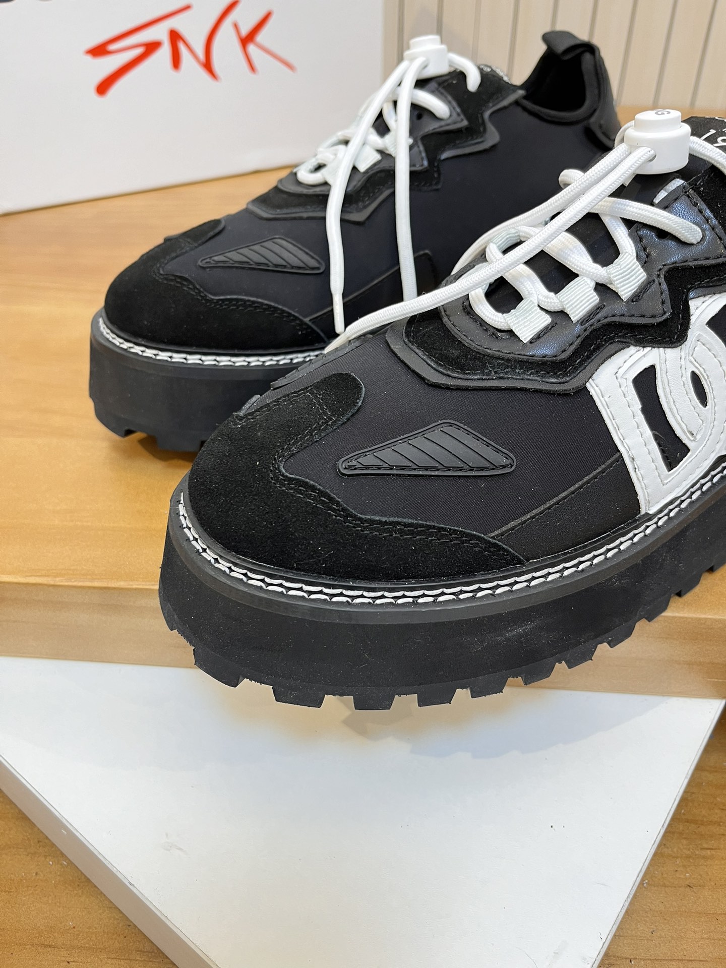 Precio de venta: P220 Marca del producto: DG "Dolce & Gabbana" lowtop zapatos casuales de pareja Tal