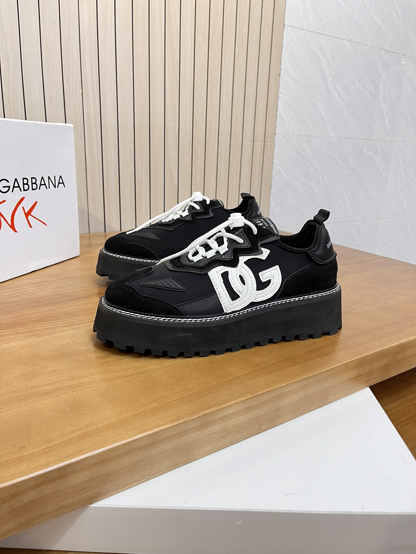 Precio de venta: P220 Marca del producto: DG 