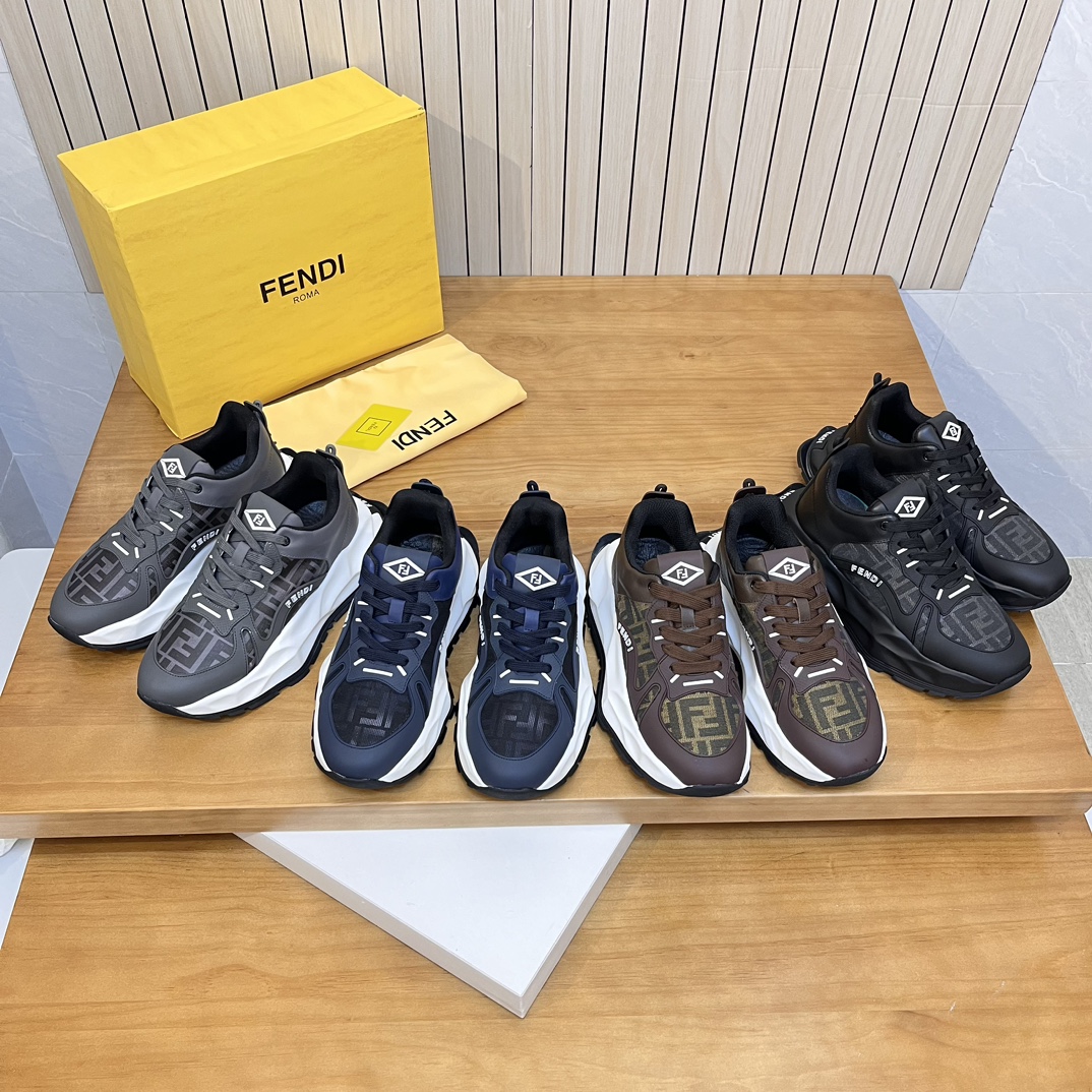Precio de venta: P250 Marca: Feid* "Fendi*" lowtop trainers Talla: 39-44 (45,46 se puede personaliza