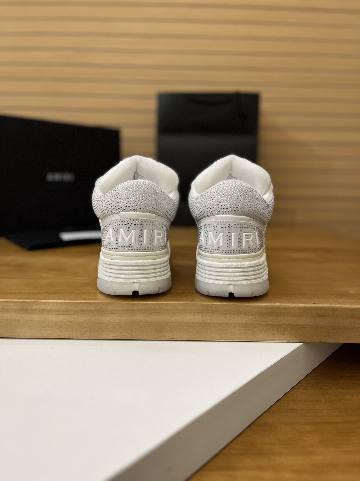 Precio de fábrica:390Amiri Emir 2024 nuevos zapatos de panadería, Amiri MA-1 estilo de moda más casu
