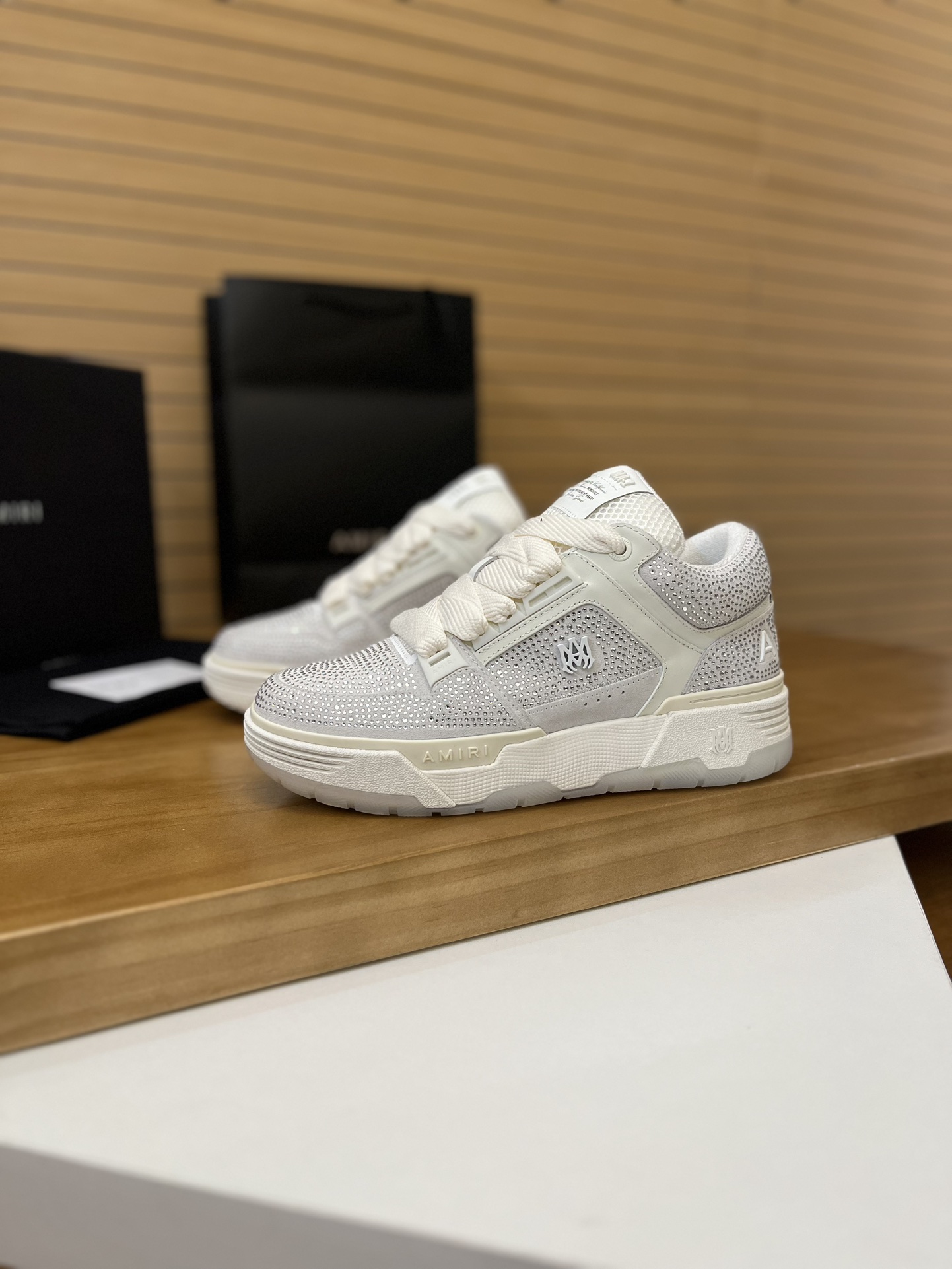 Precio de fábrica:390Amiri Emir 2024 nuevos zapatos de panadería, Amiri MA-1 estilo de moda más casu