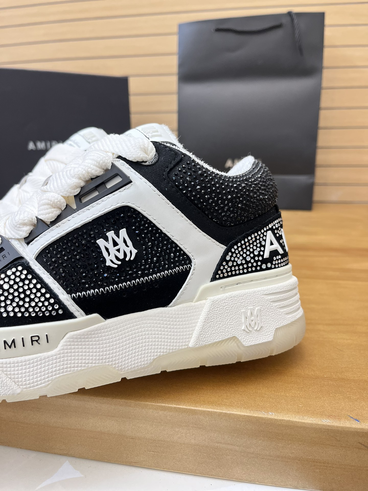 Precio de fábrica:390Amiri Emir 2024 nuevos zapatos de panadería, Amiri MA-1 estilo de moda más casu