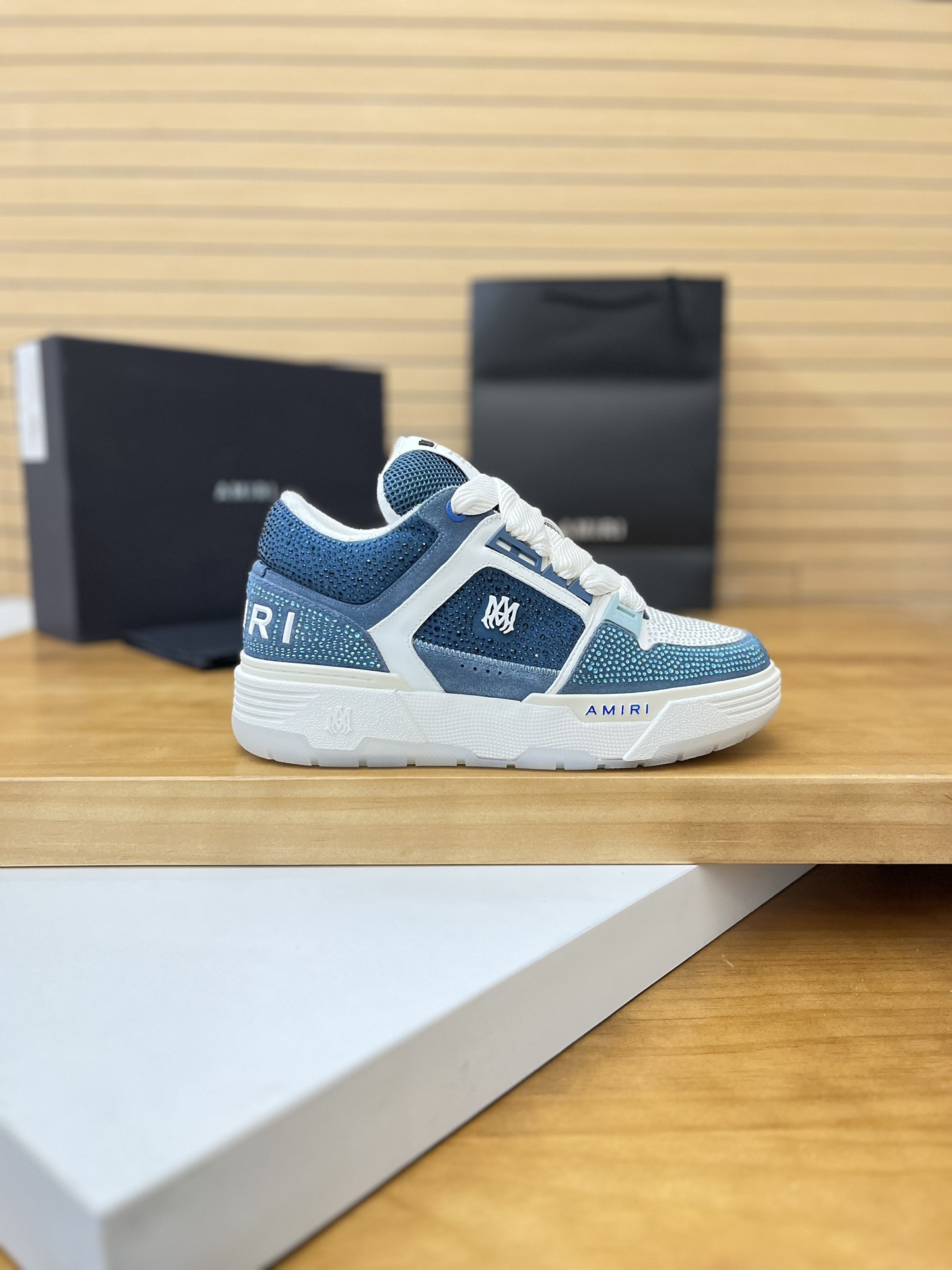Precio de fábrica:390Amiri Emir 2024 nuevos zapatos de panadería, Amiri MA-1 estilo de moda más casu