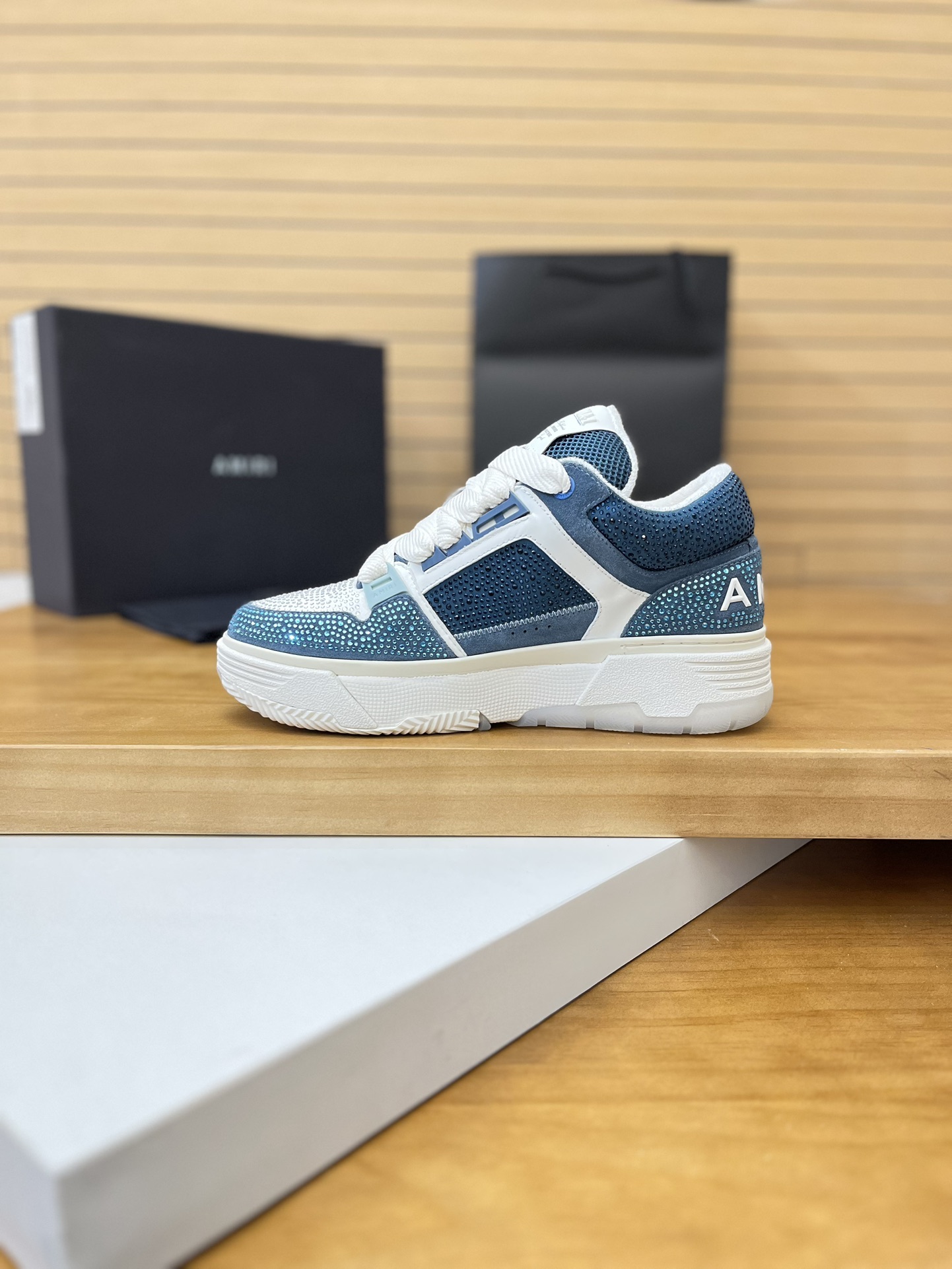 Precio de fábrica:390Amiri Emir 2024 nuevos zapatos de panadería, Amiri MA-1 estilo de moda más casu