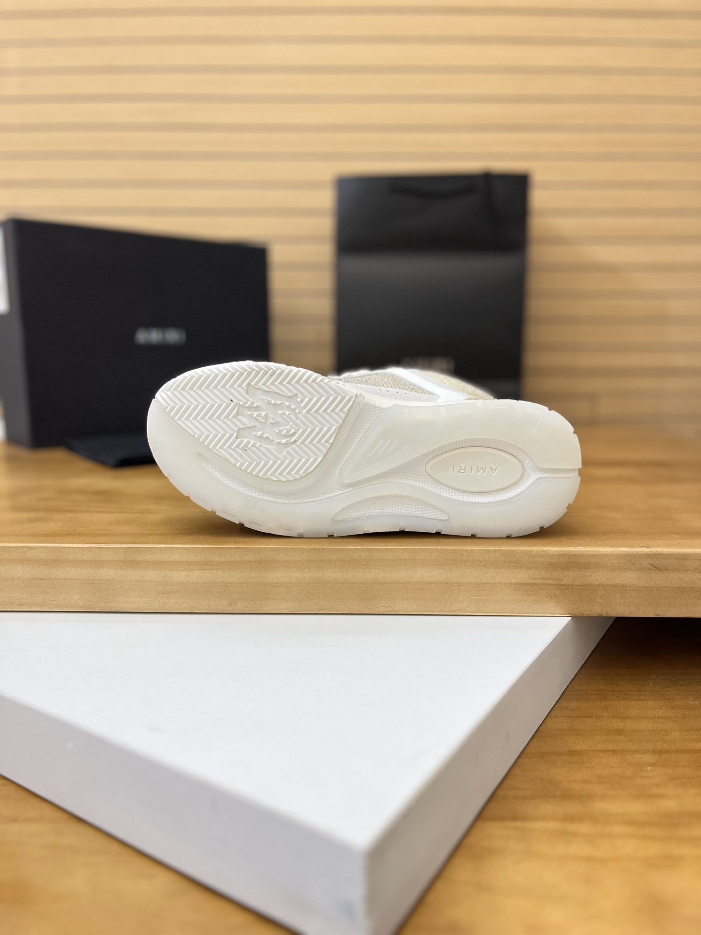 Precio de fábrica:390Amiri Emir 2024 nuevos zapatos de panadería, Amiri MA-1 estilo de moda más casu