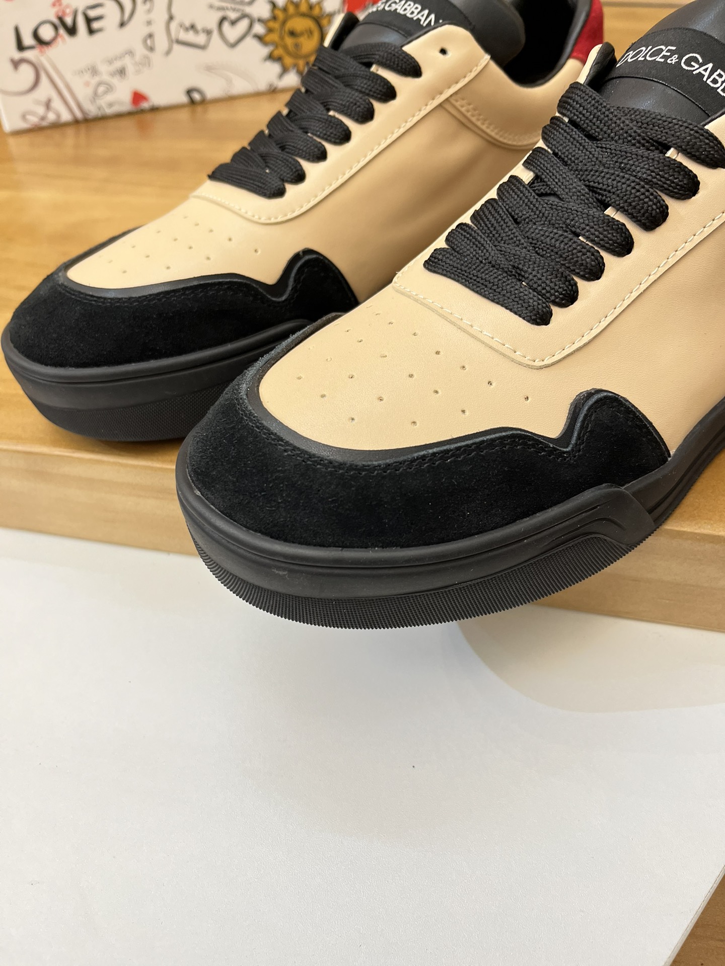 Precio de venta: P220 Marca del producto: DG Dolce & Gabbana Low-top Casual Shoes Talla: 35-44 (se p