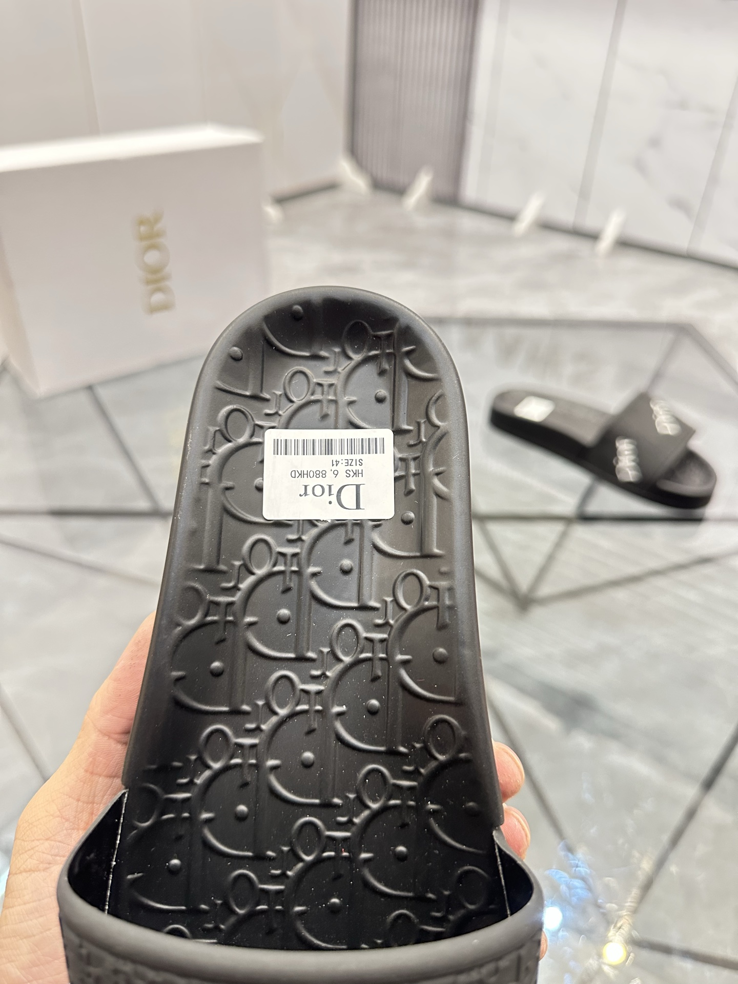 Precio: P90 Marca comercial: Dior* zapatillas talla: 35-47 (se puede personalizar 35.36.46.47) Mater