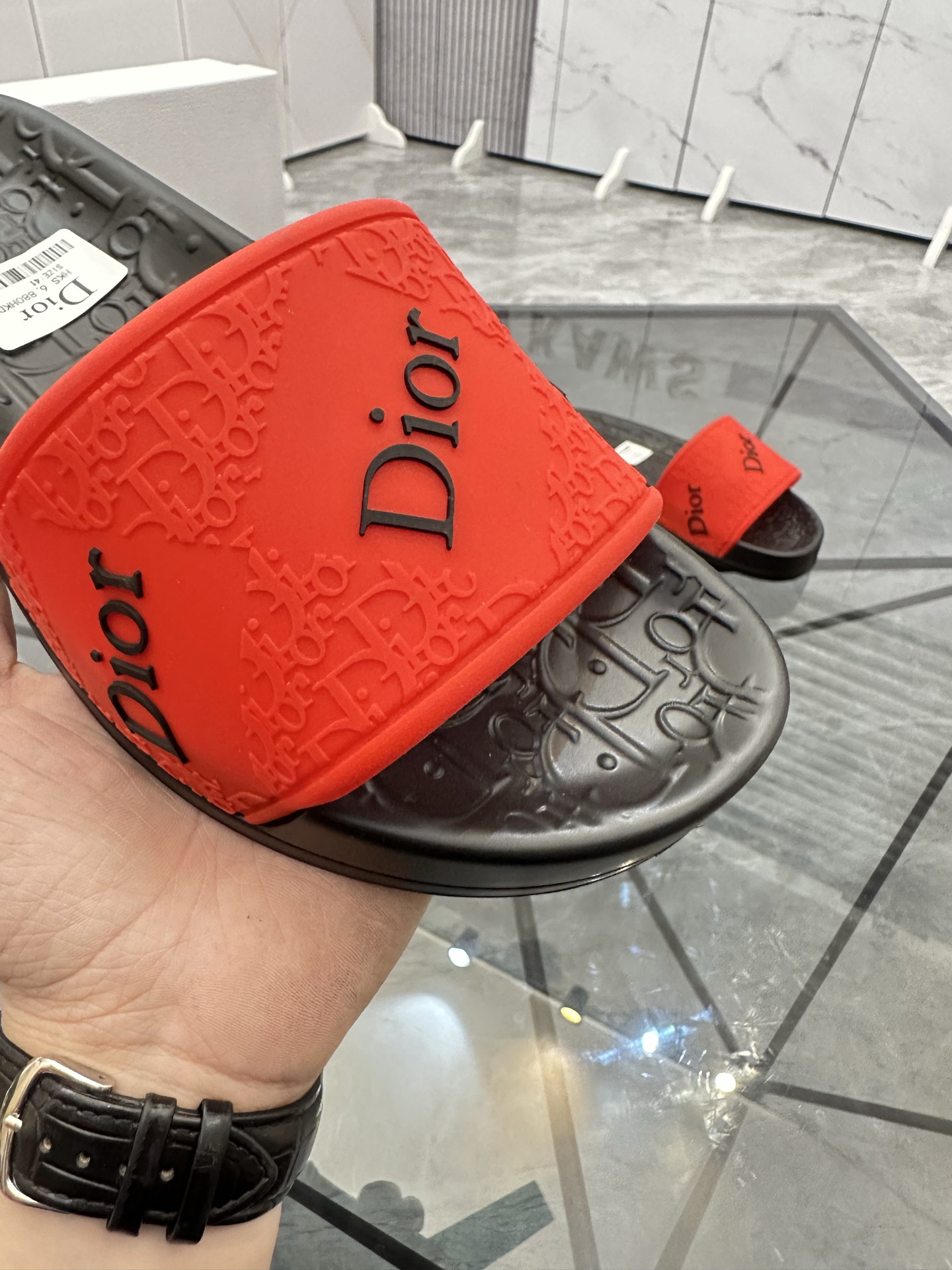 Precio: P90 Marca comercial: Dior* zapatillas talla: 35-47 (se puede personalizar 35.36.46.47) Mater
