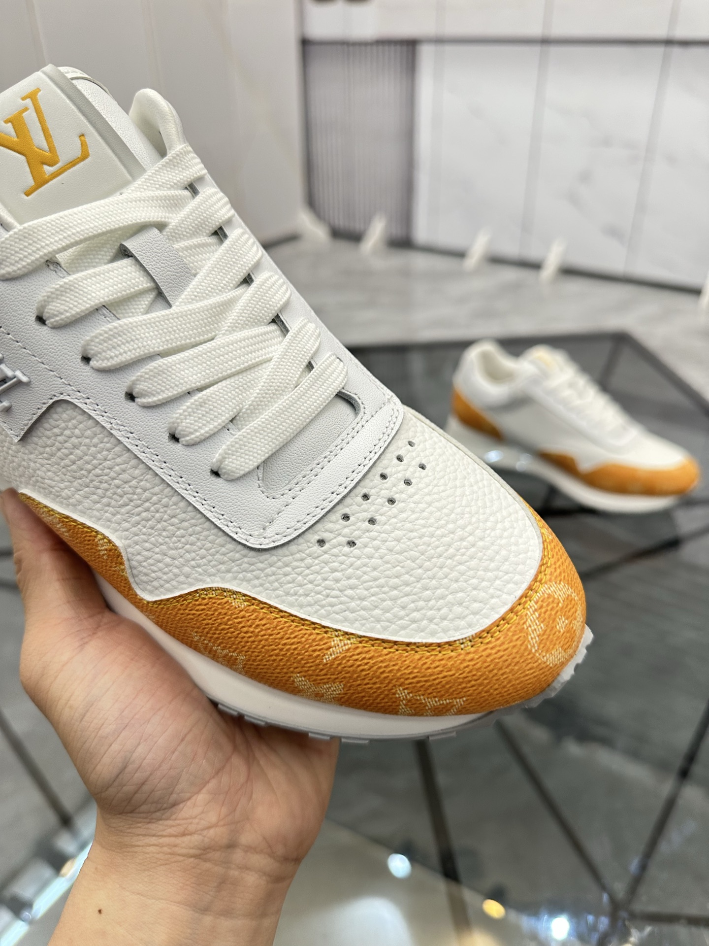 Louis Vuitton Low-Top White Leather Casual Sneakers | Size 38-44 7 i1740370982438 2497 0 5