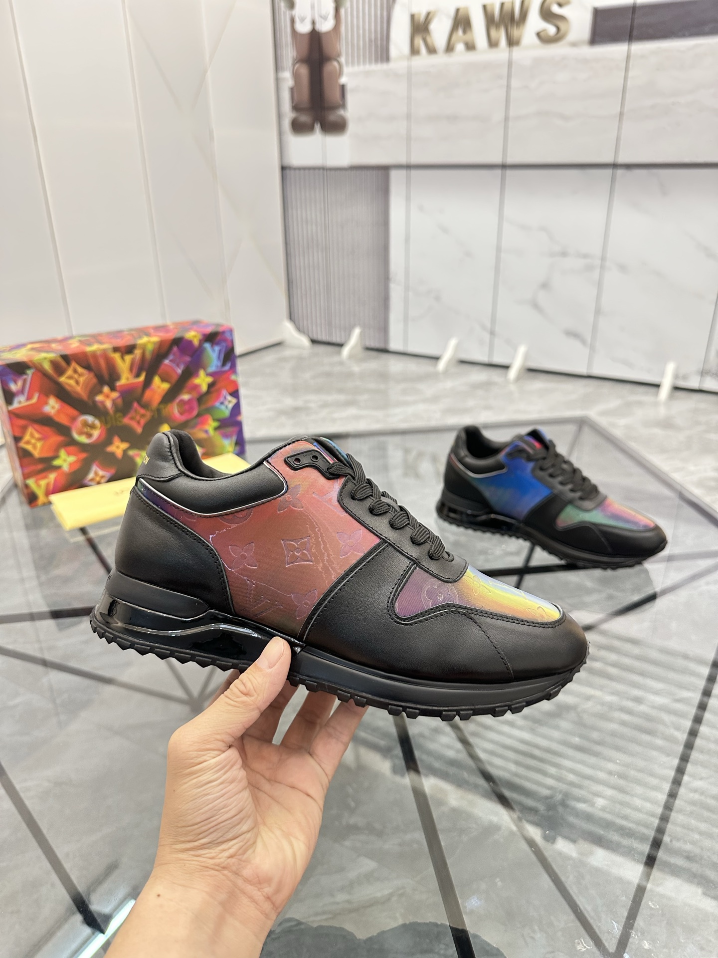 נעליים לגברים Louis Vuitton עור משופע באיכות - נוחות ונוכות! 5 i1740371124911 8682 0 3