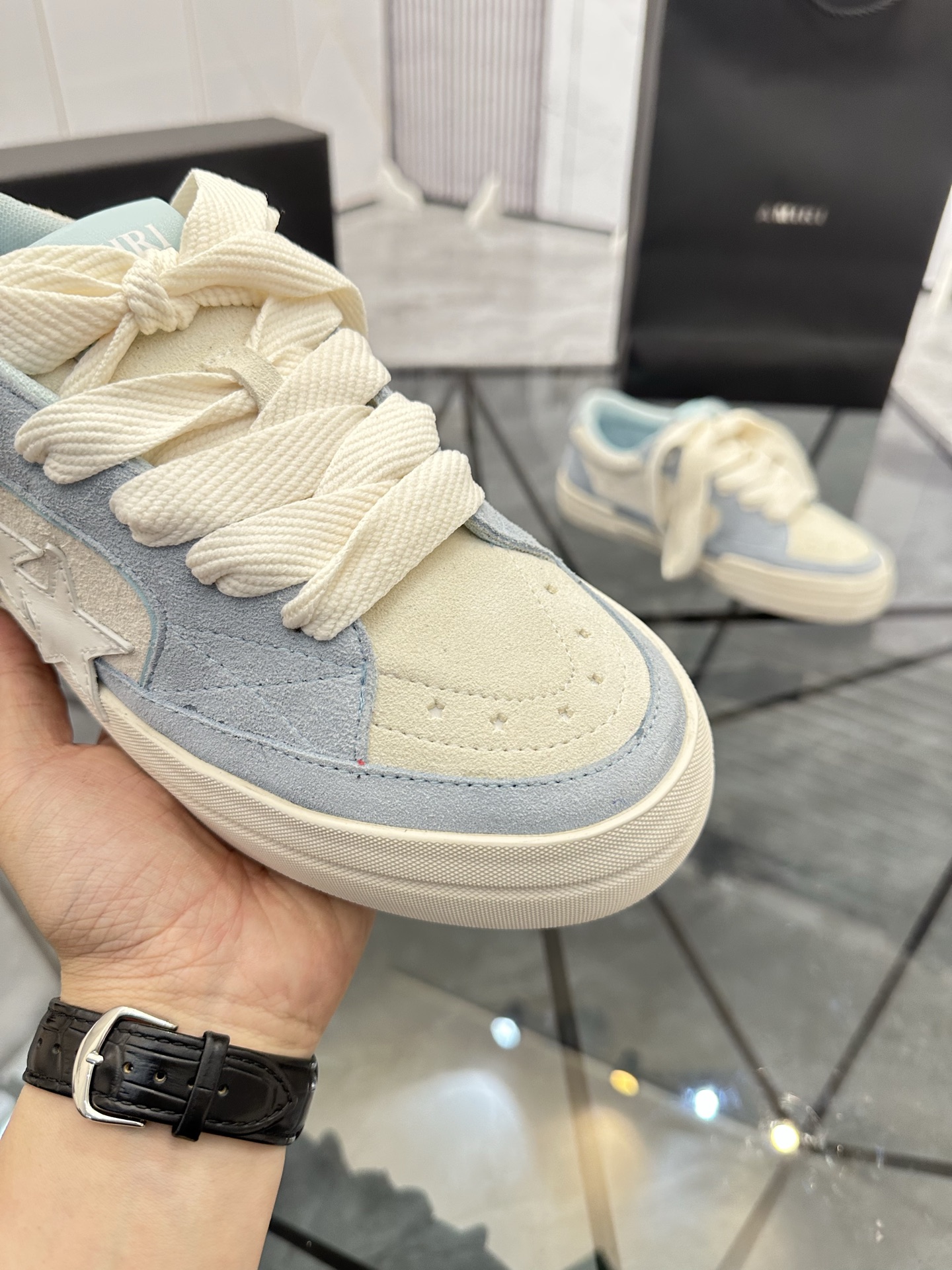 Precio de venta: P270 Guangzhou Top Quality [Marca: AMIRI* "Emil*] Low-top Casual Shoes Talla: 39-44