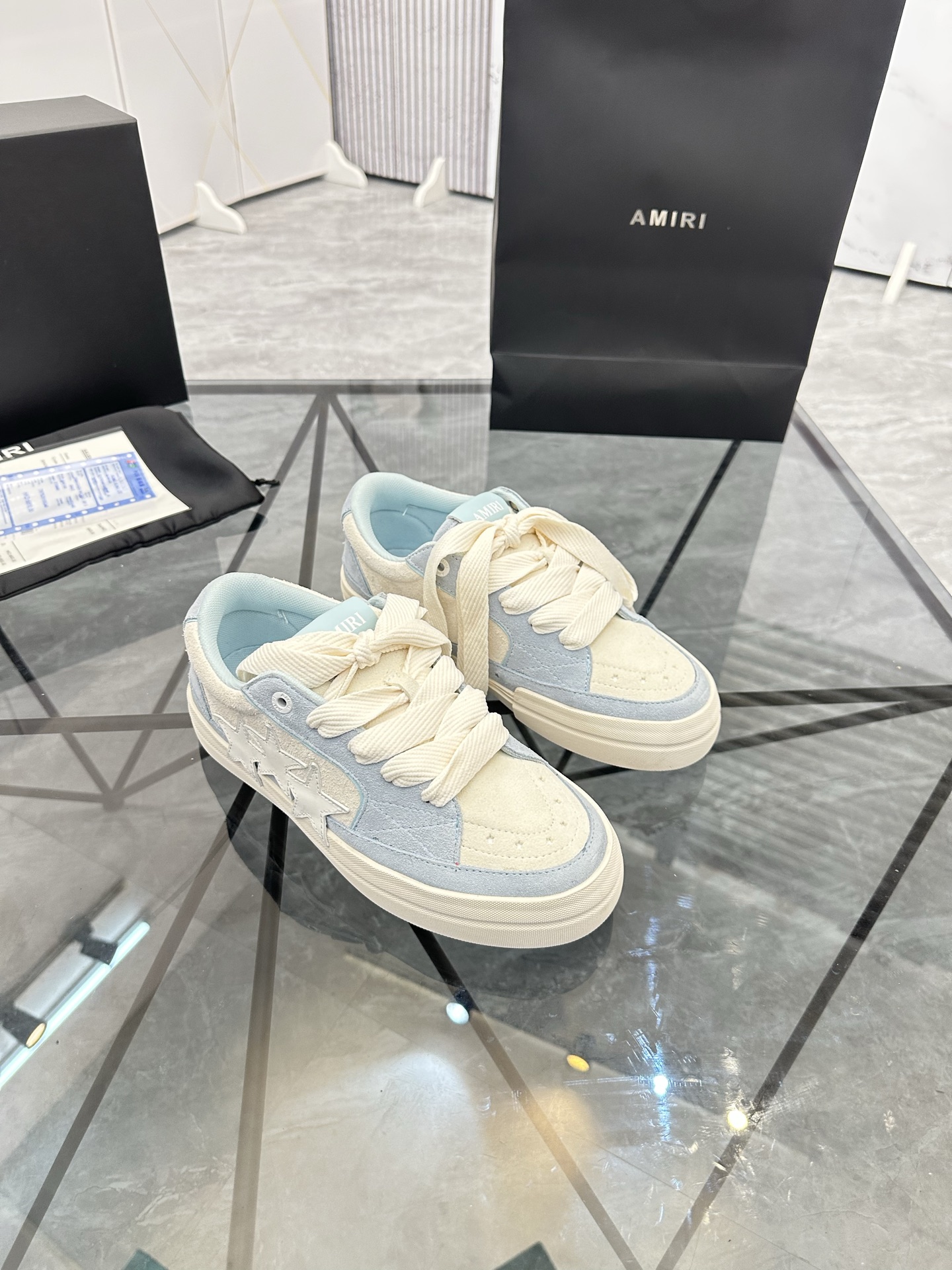 Precio de venta: P270 Guangzhou Top Quality [Marca: AMIRI* "Emil*] Low-top Casual Shoes Talla: 39-44
