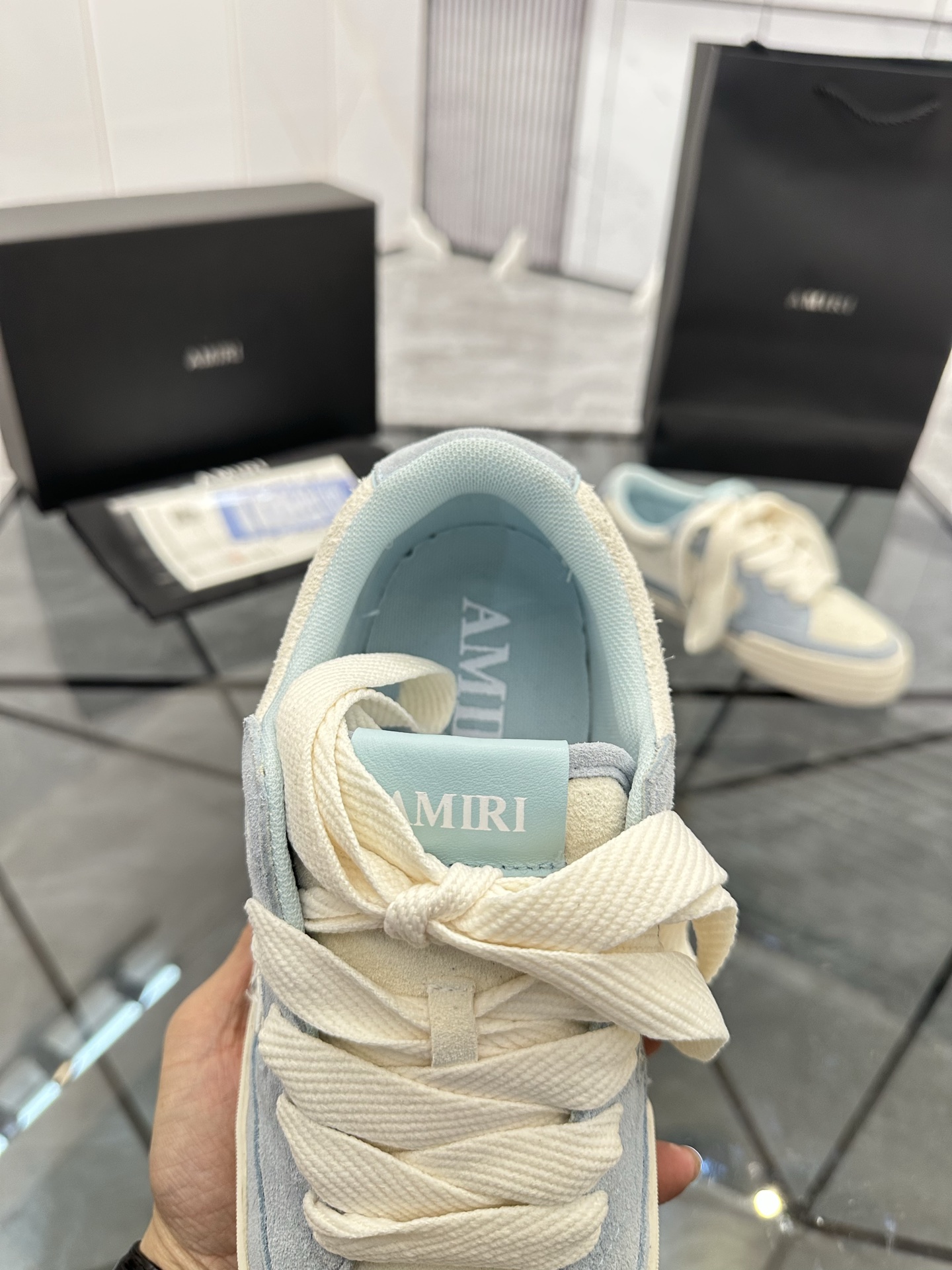 Precio de venta: P270 Guangzhou Top Quality [Marca: AMIRI* "Emil*] Low-top Casual Shoes Talla: 39-44