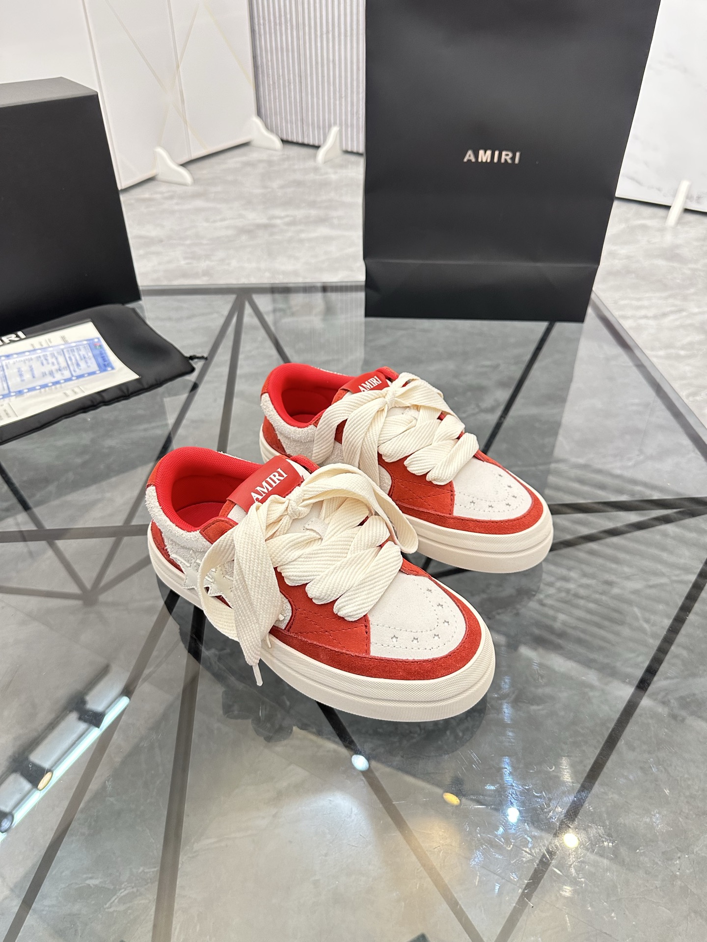 Precio de venta: P270 Guangzhou Top Quality [Marca: AMIRI* "Emil*] Low-top Casual Shoes Talla: 39-44