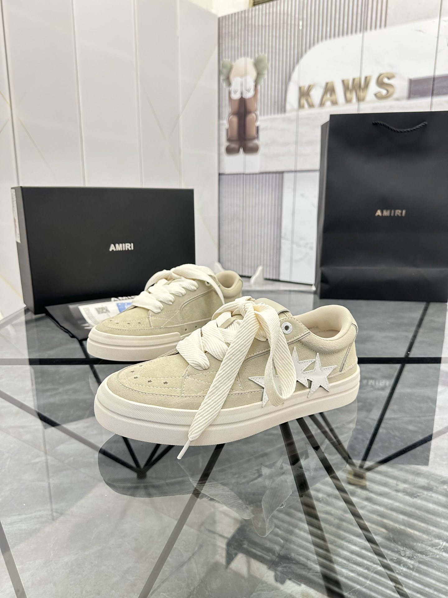 Precio de venta: P270 Guangzhou Top Quality [Marca: AMIRI* "Emil*] Low-top Casual Shoes Talla: 39-44