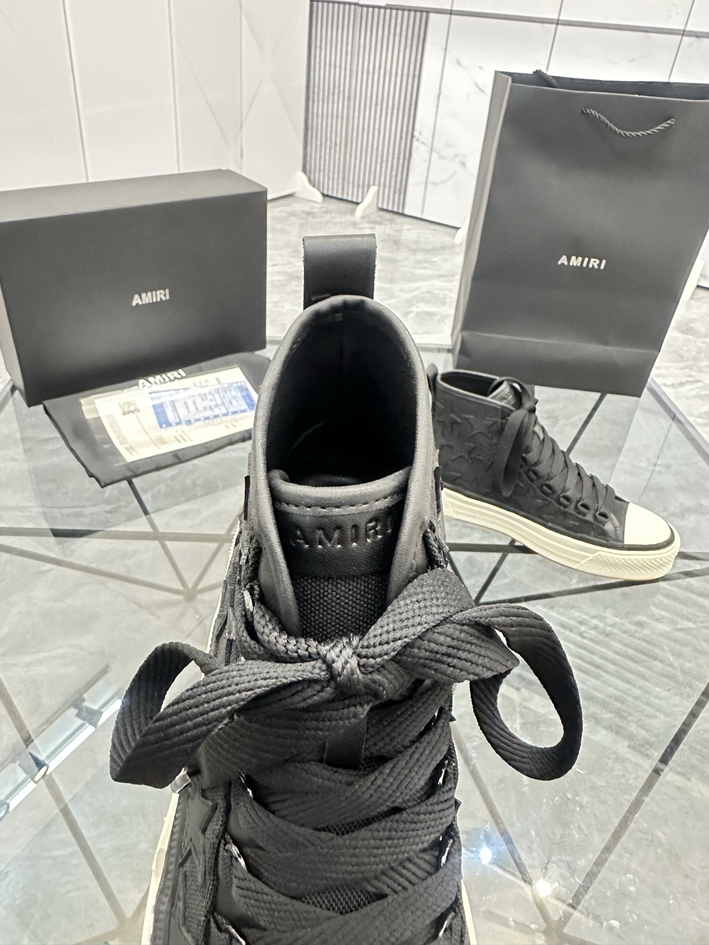 Precio de venta: P290 Guangzhou Top Quality [Marca: AMIRI* "Emil*] High-top Casual Shoes Talla: 39-4