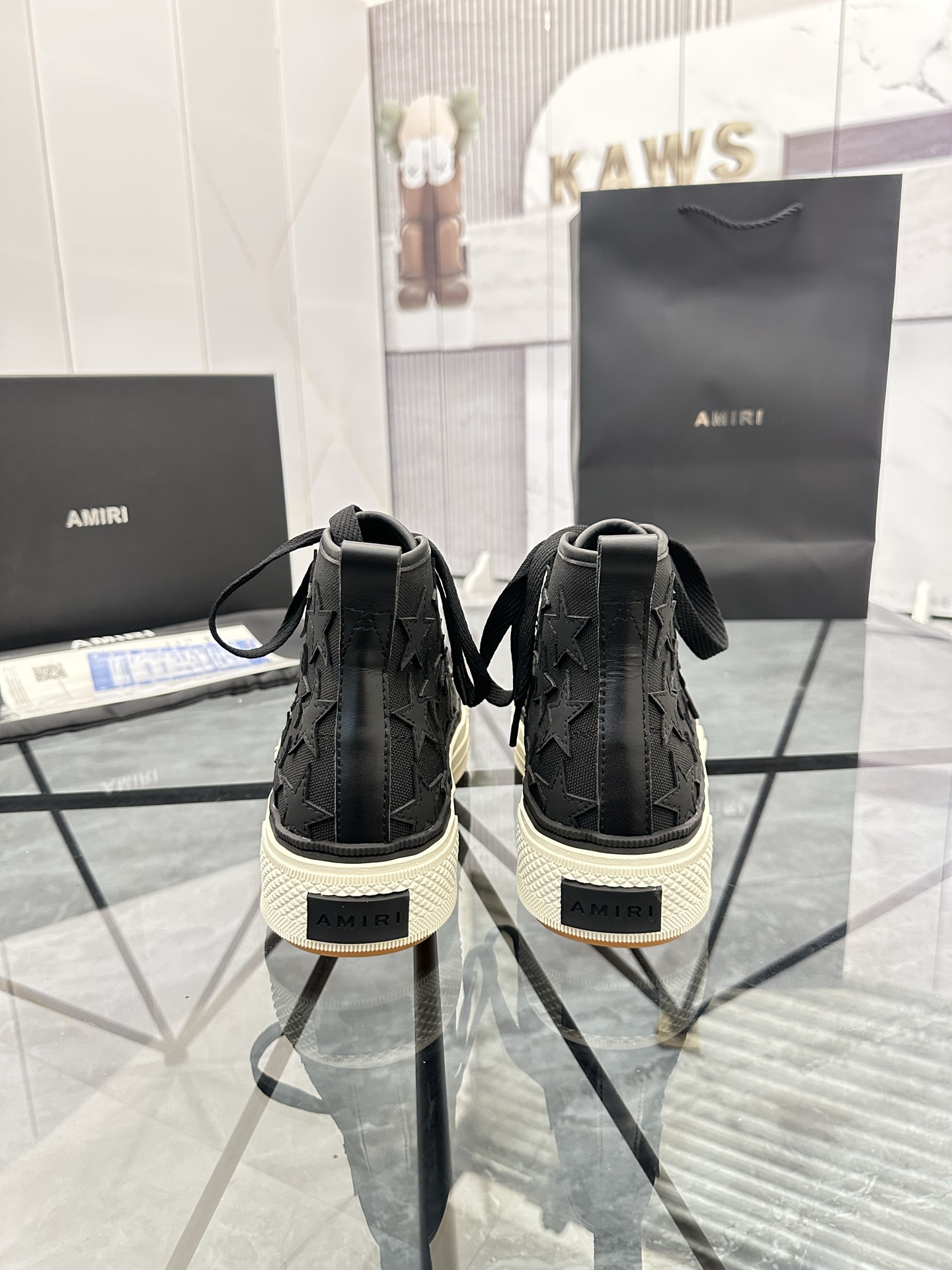 Precio de venta: P290 Guangzhou Top Quality [Marca: AMIRI* "Emil*] High-top Casual Shoes Talla: 39-4