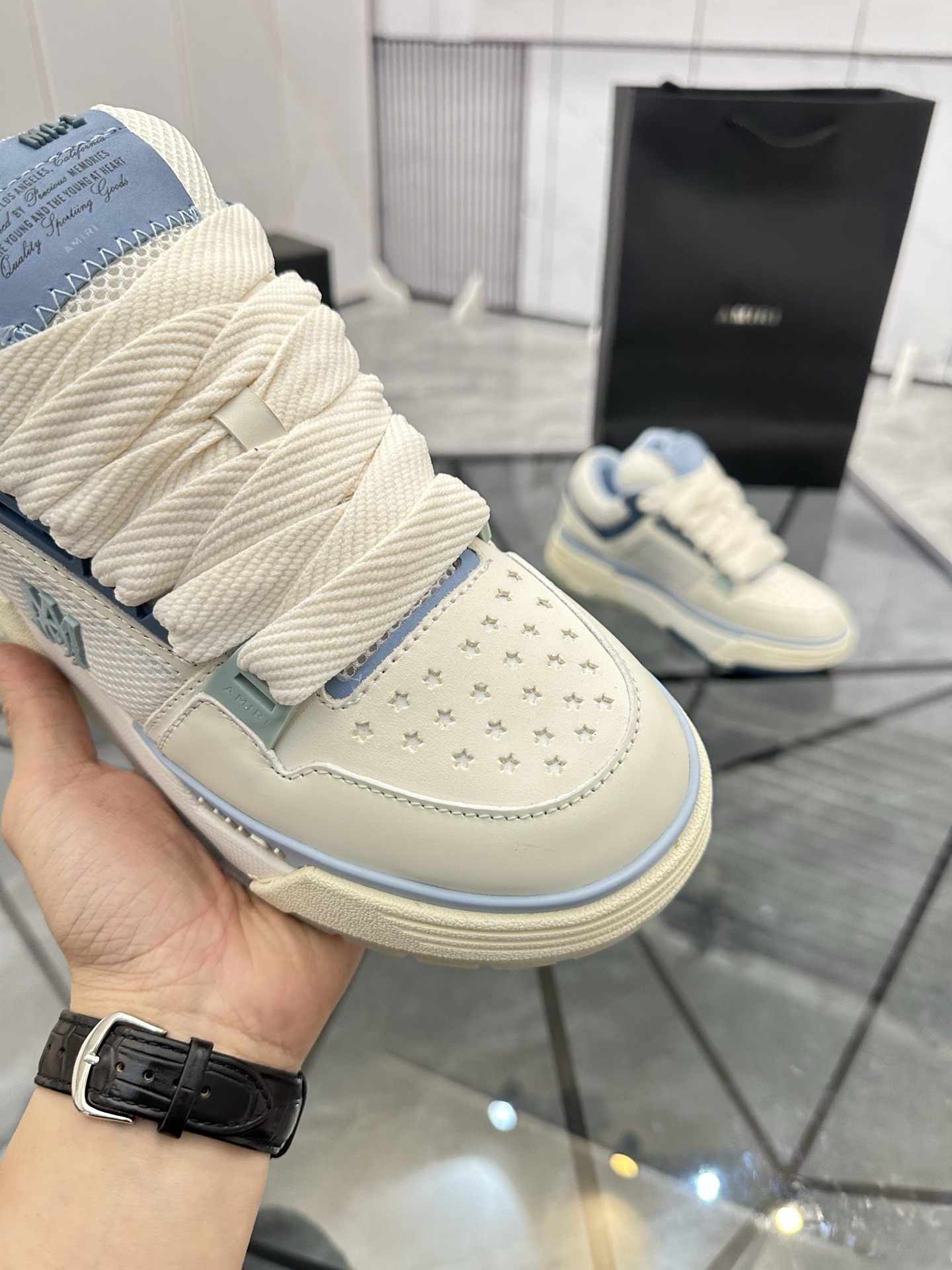 Precio de venta: P330 Guangzhou Top Quality [Marca: AMIRI* "Emile*"] Low-top Casual Shoes Talla: 39-