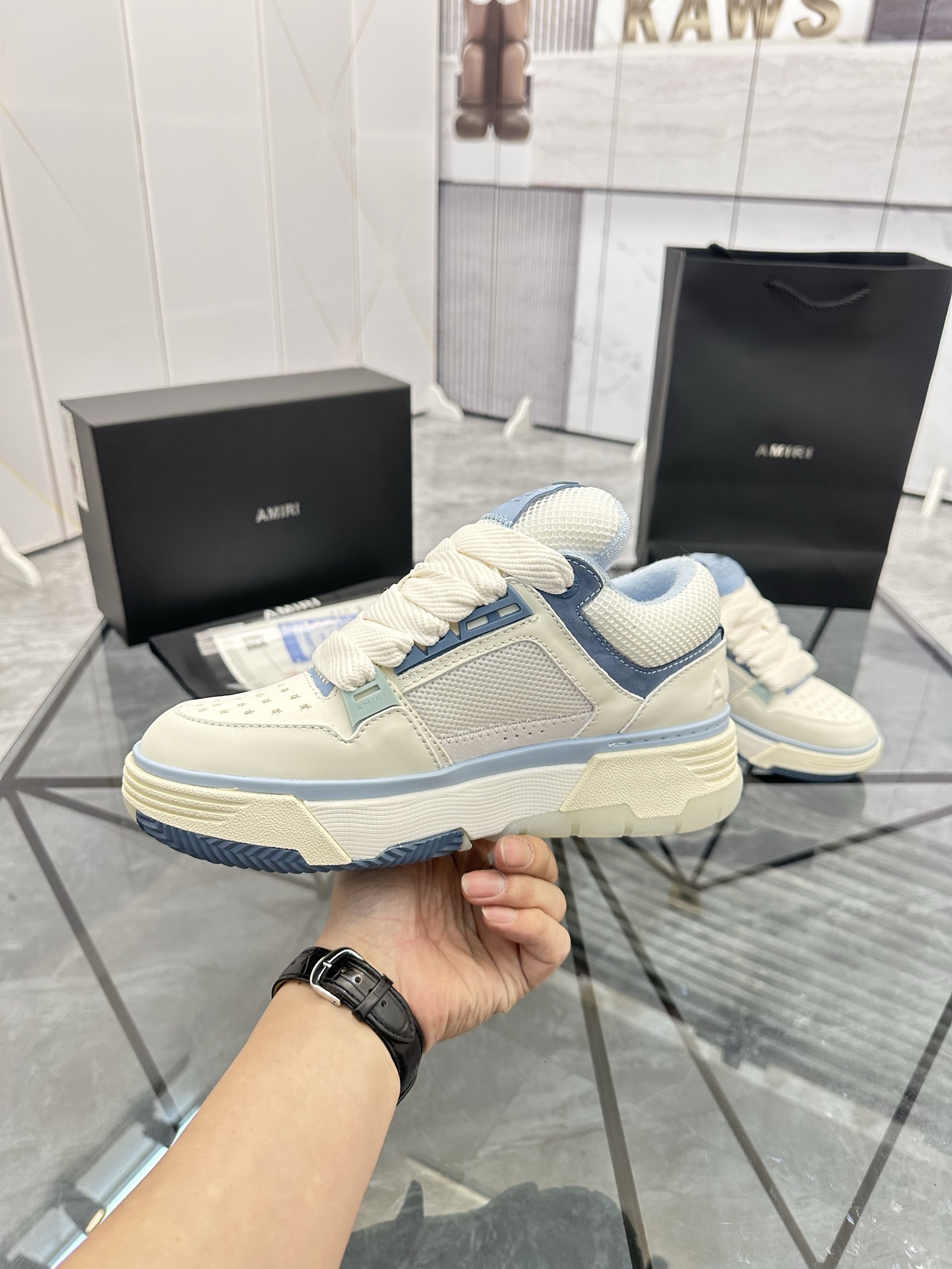 Precio de venta: P330 Guangzhou Top Quality [Marca: AMIRI* "Emile*"] Low-top Casual Shoes Talla: 39-