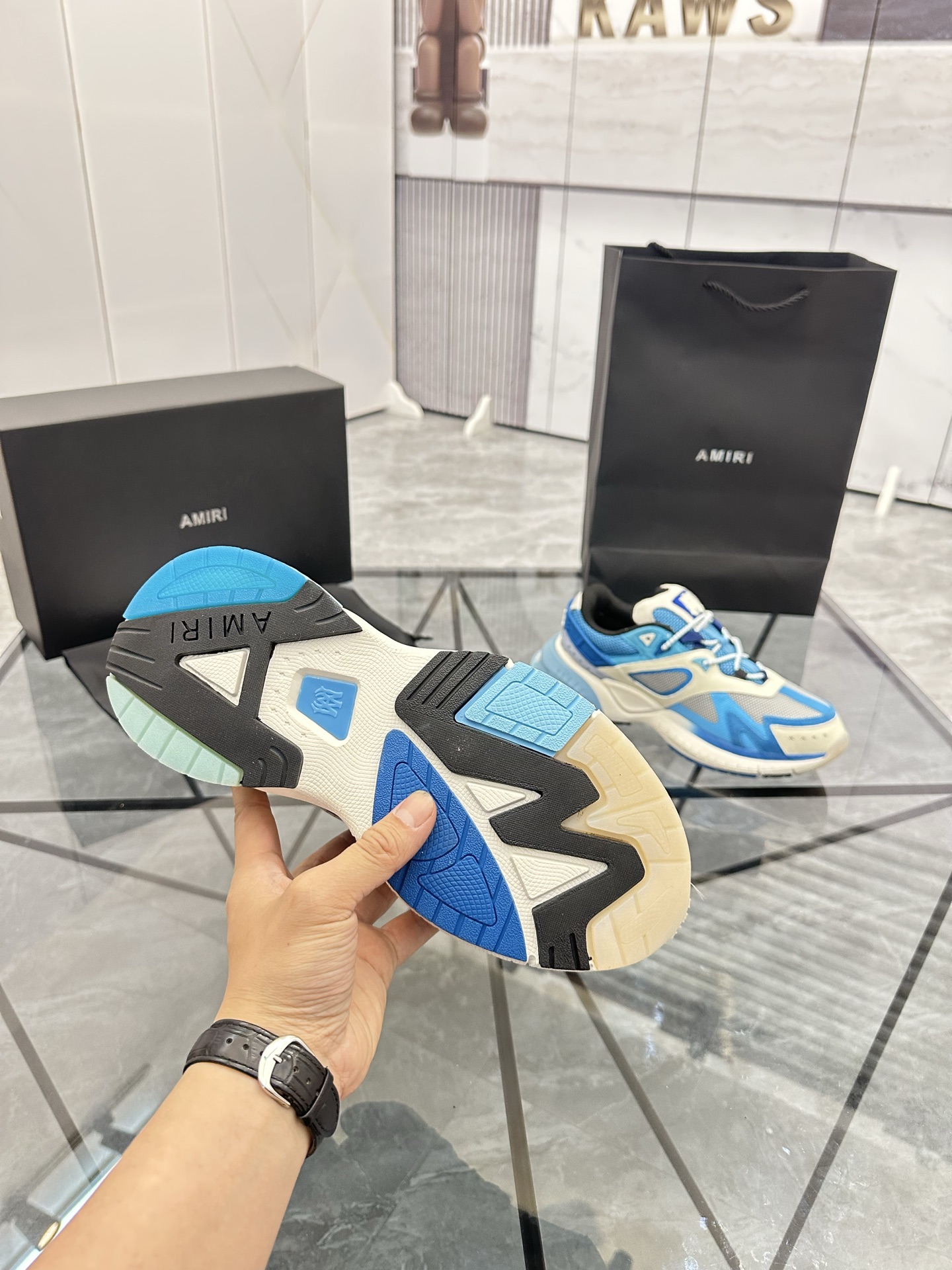 Precio de venta: P330 Guangzhou Top Quality [Marca: AMIRI* "Emile*"] Low-top Casual Shoes Talla: 39-