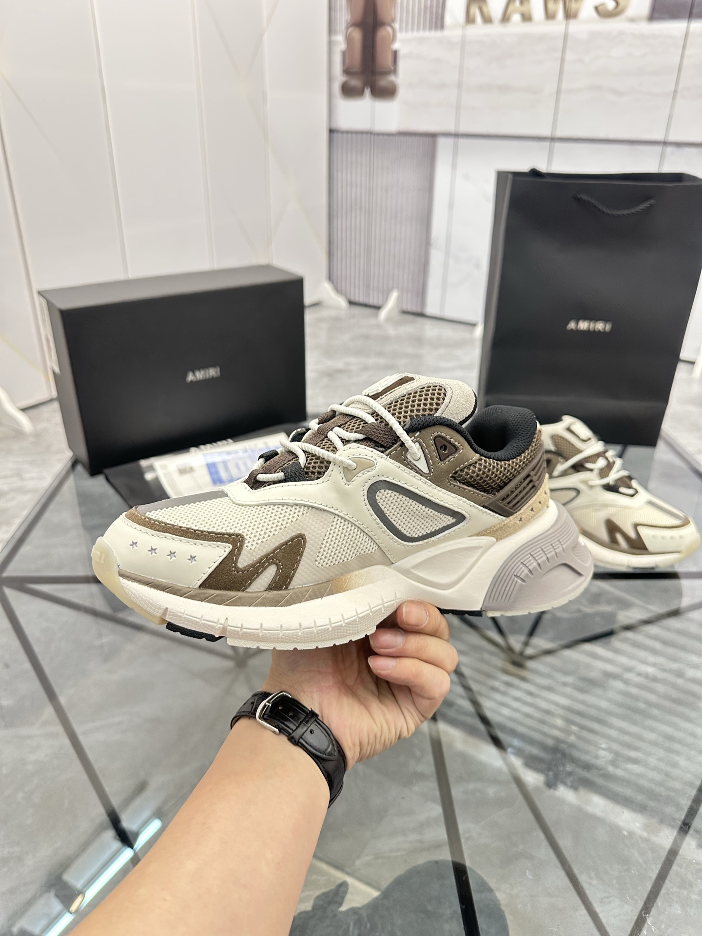 Precio de venta: P330 Guangzhou Top Quality [Marca: AMIRI* "Emile*"] Low-top Casual Shoes Talla: 39-