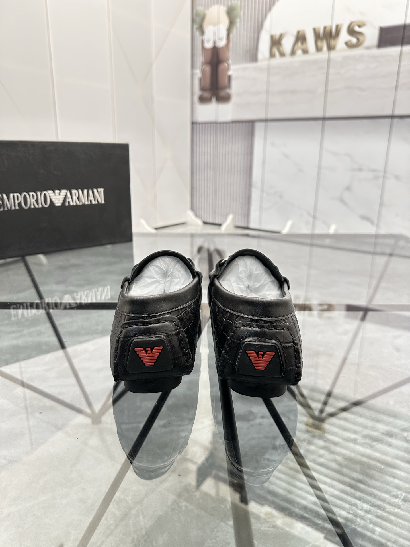 Precio de venta: P170 Marca del producto: Armani* "Armani*" Beanies Talla: 38-44 (Se puede personali