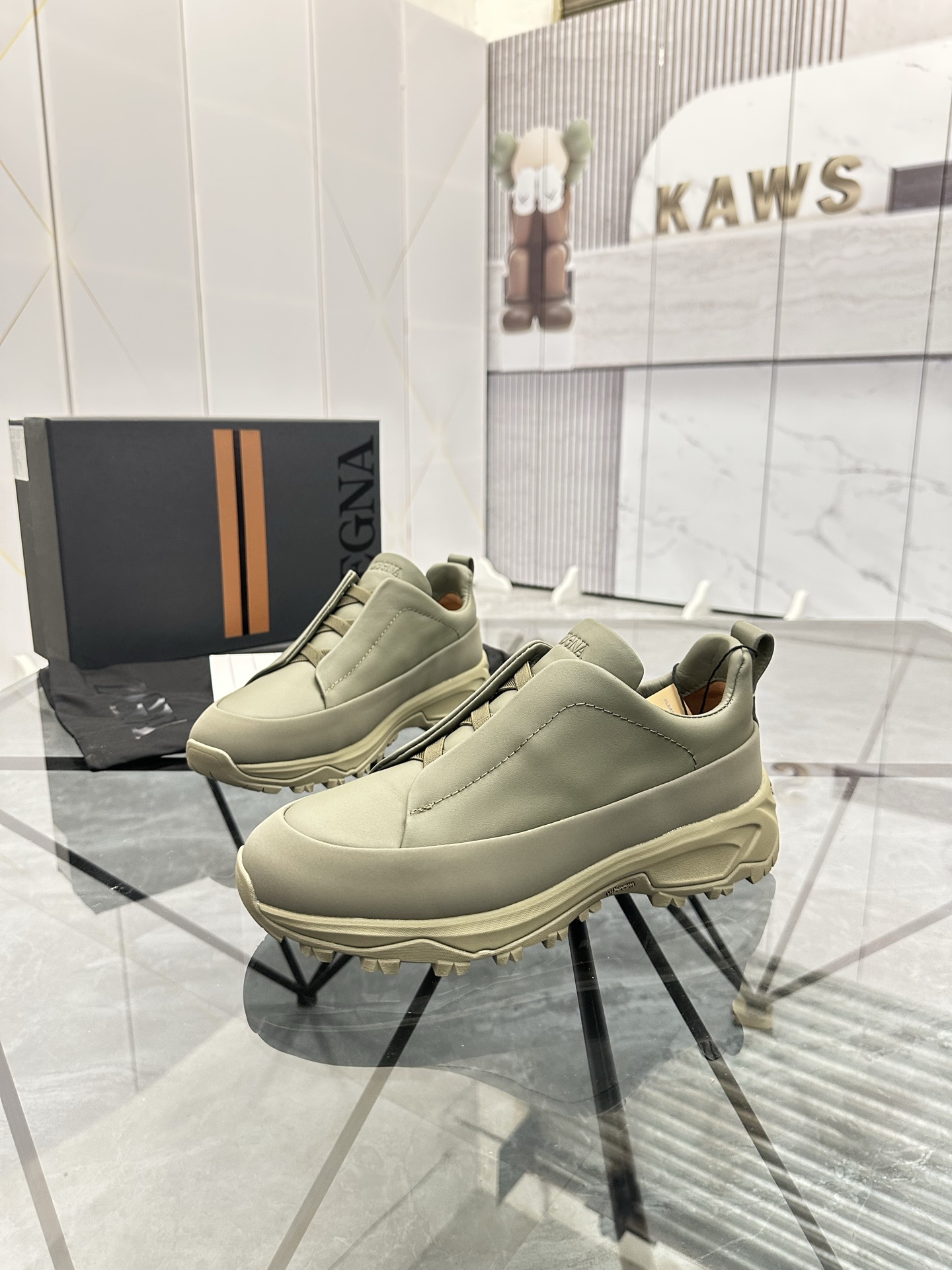 Zegna Low-Top Leather Sneakers - Italian Craftsmanship, Superior Comfort 2 i1742893246499 6790 0 0