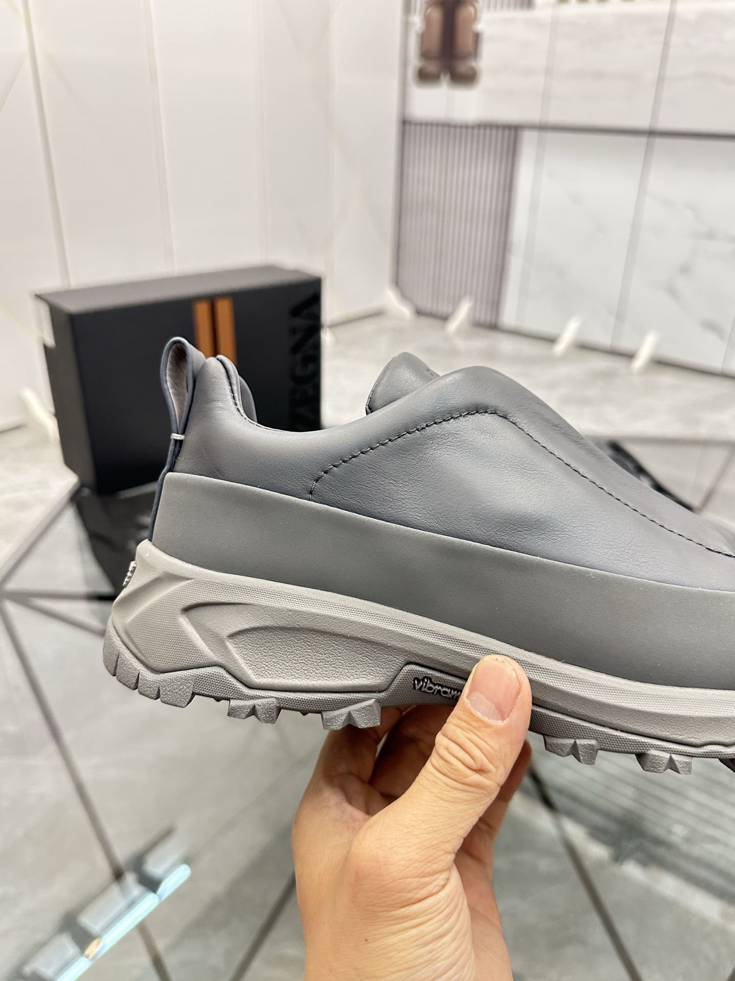 Zegna Men's Grey Leather Low-Top Sneakers, Sizes 38-47, Premium Quality 8 i1742893272417 5271 0 6