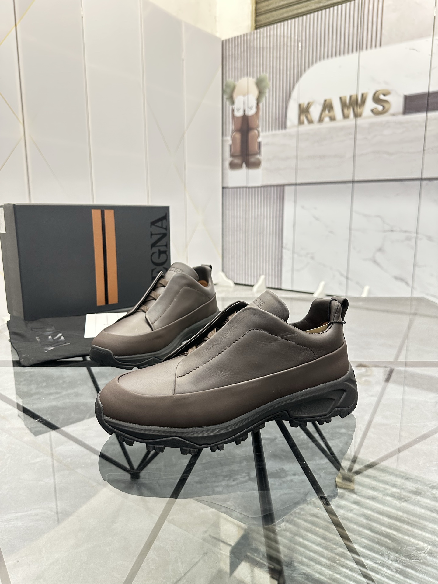 Zegna Men's Brown Leather Low-Top Casual Sneakers - Size 38-44 1 Zegna Men's Brown Leather Low-Top Casual Sneakers - Size 38-44