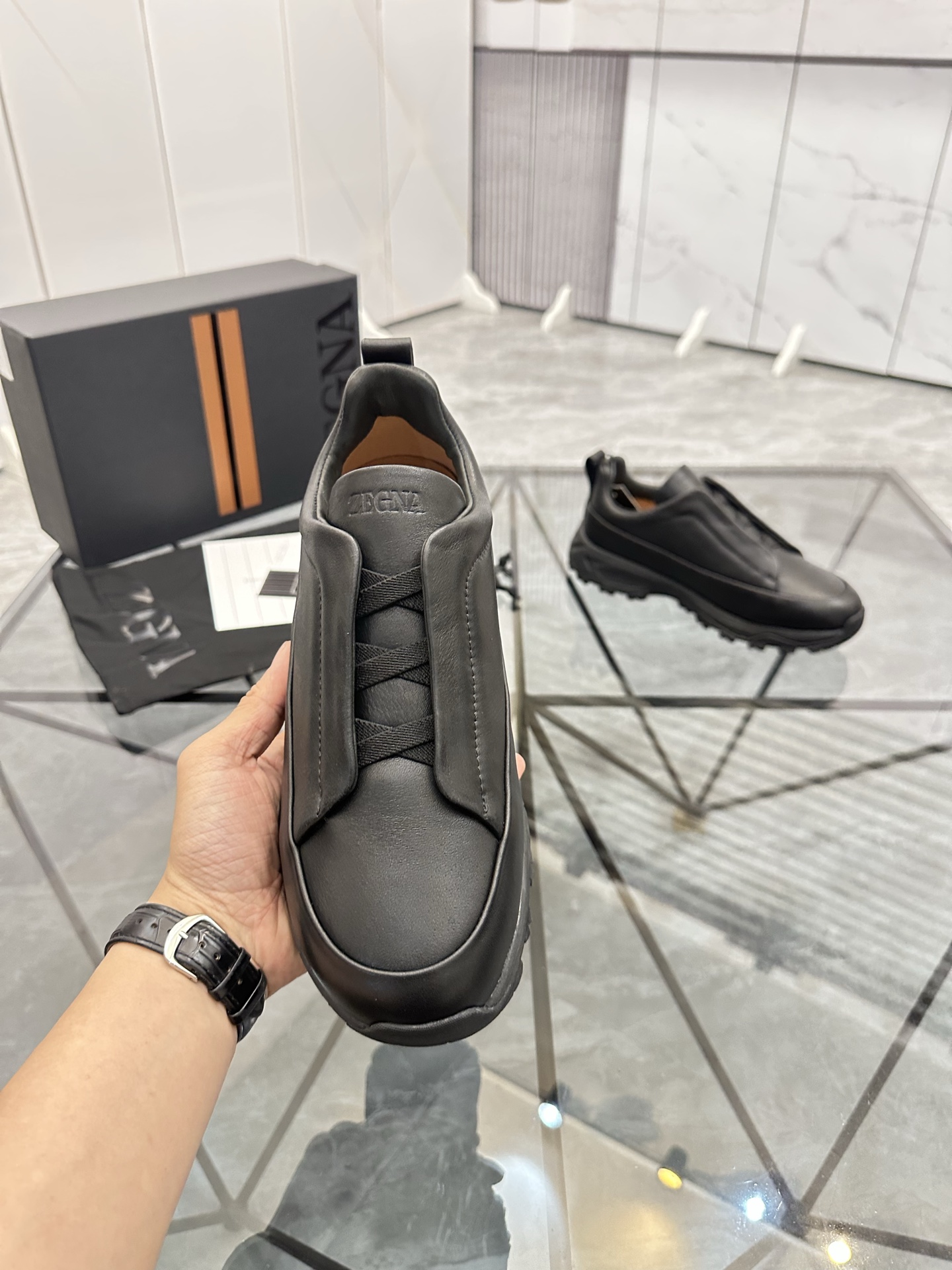Zegna Men's Black Leather Low-Top Casual Sneakers, Premium Quality 6 i1742893296575 5009 0 4