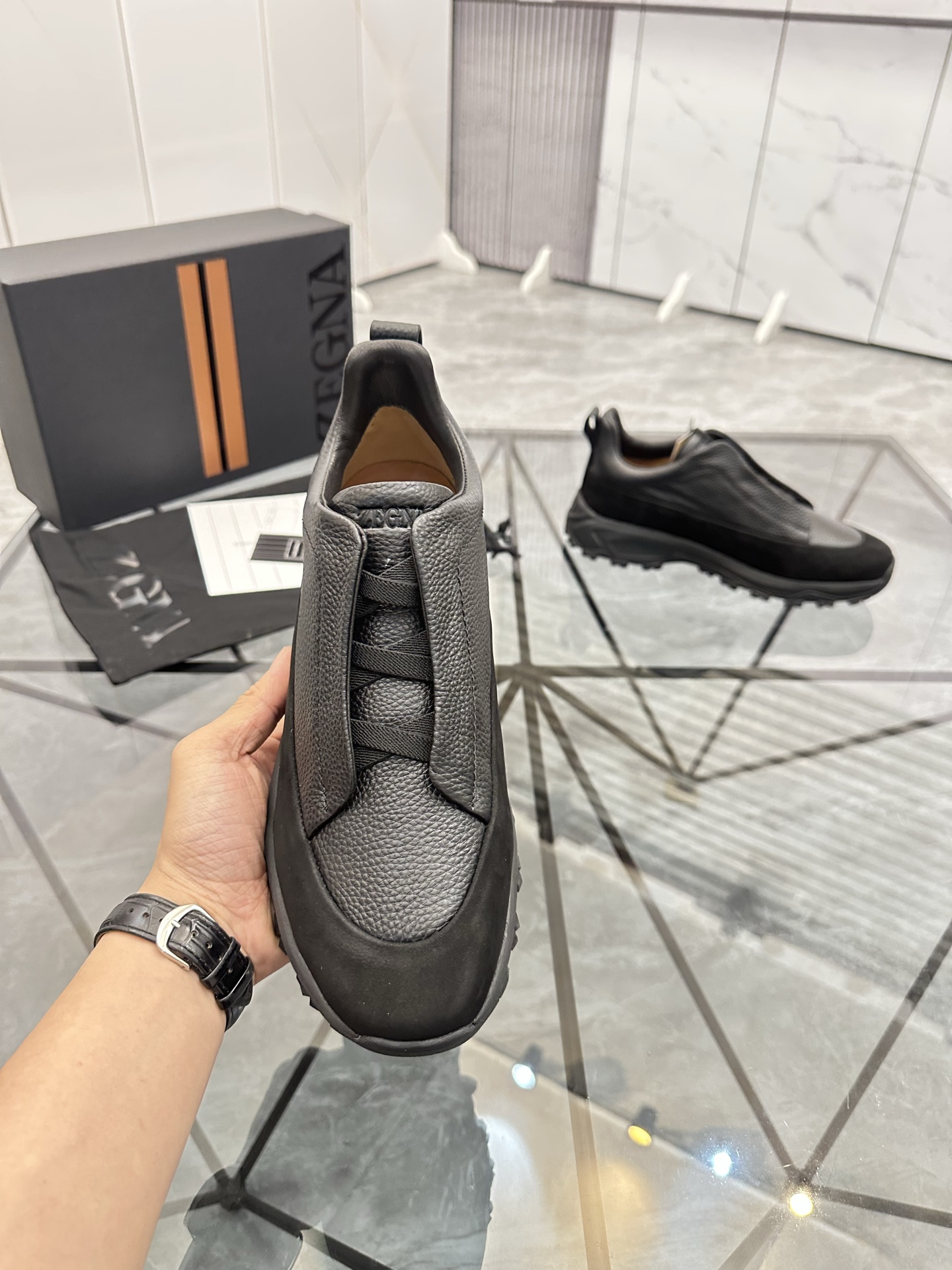 Zegna Low-Top Premium Leather Casual Shoes - Comfortable and Stylish 6 i1742893339372 4414 0 4