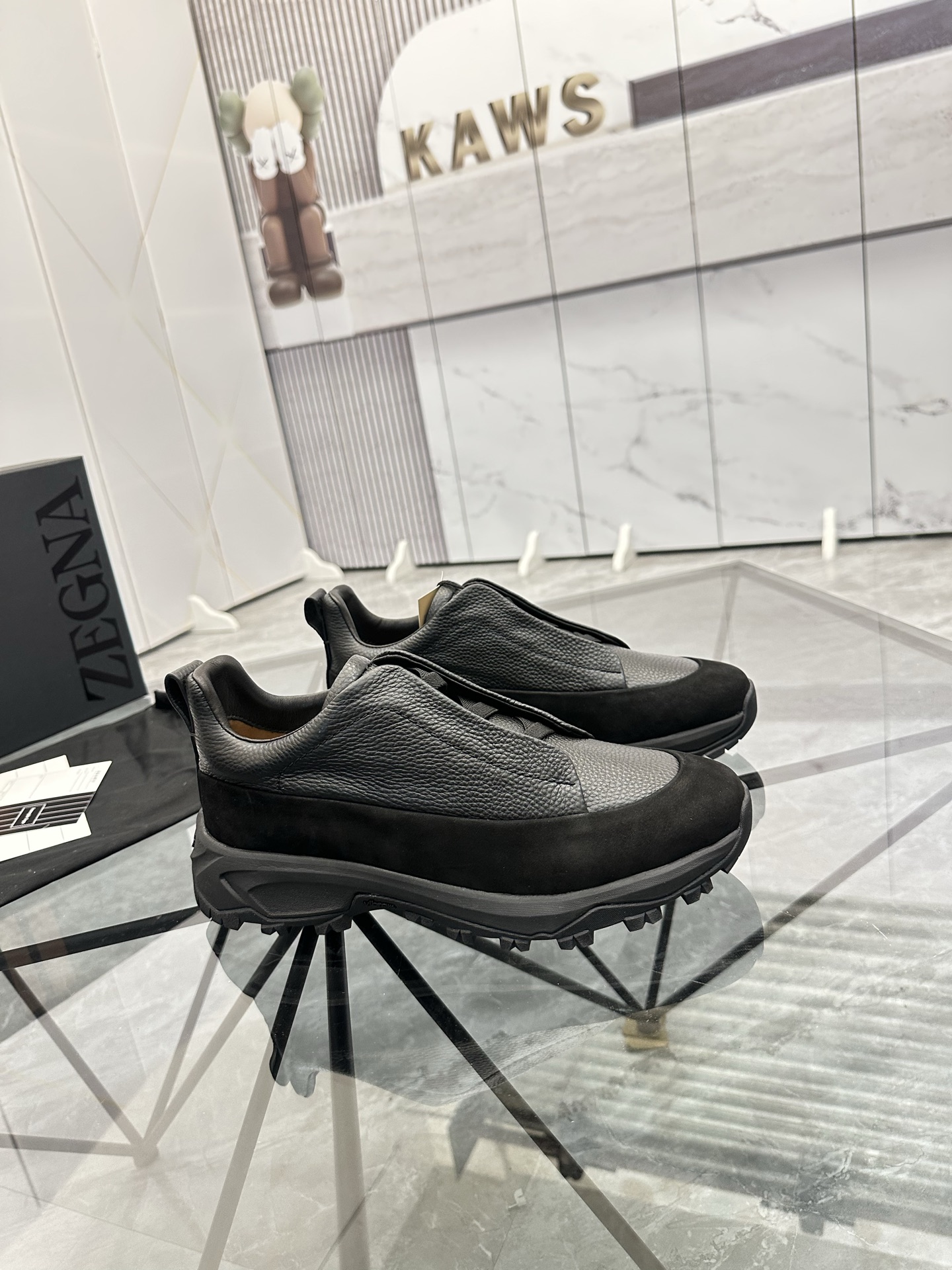 Zegna Low-Top Premium Leather Casual Shoes - Comfortable and Stylish 4 i1742893340215 757 0 2