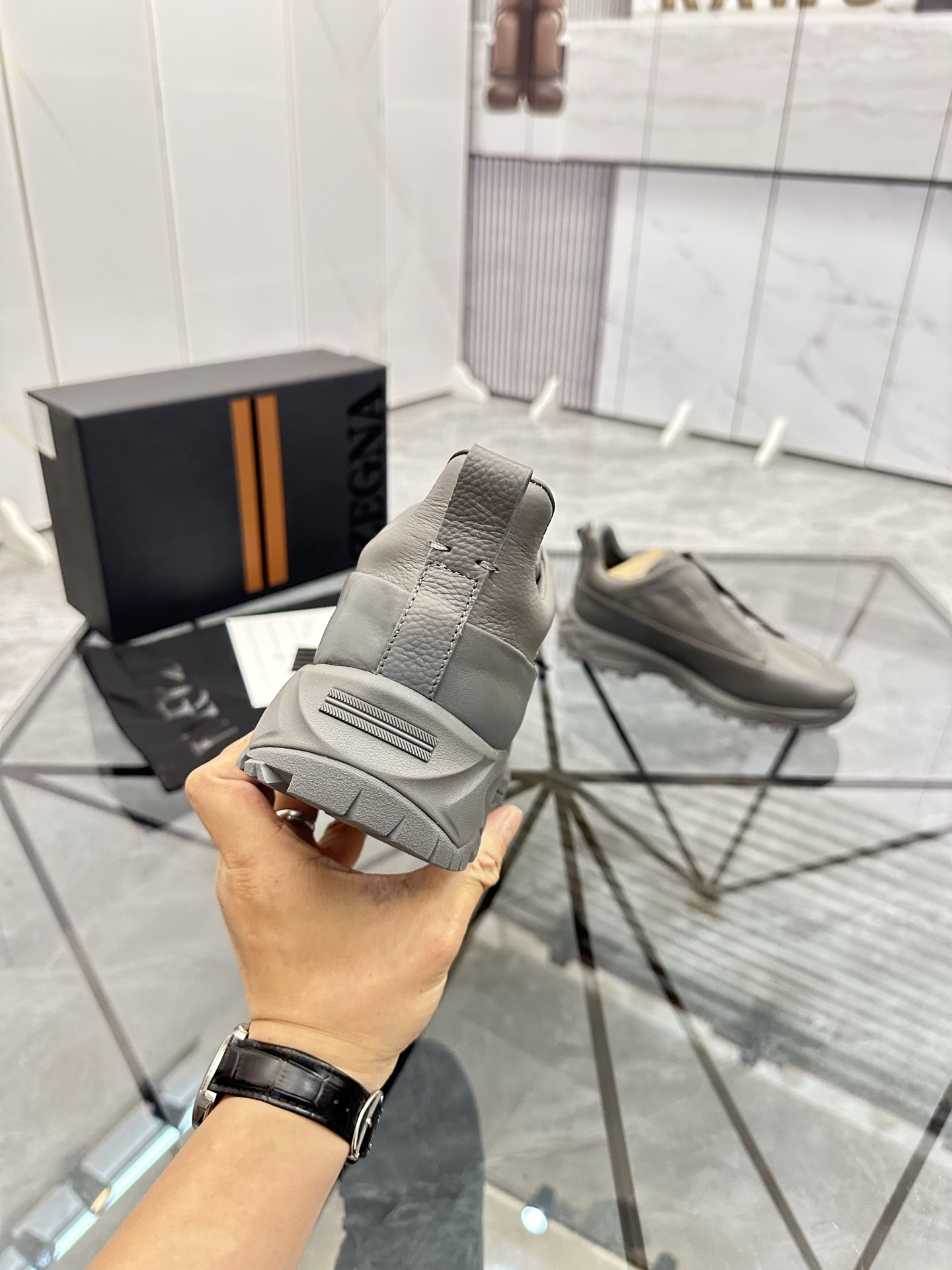 Zegna Men's Gray Leather Low-Top Sneakers: Premium Comfort & Style (Sizes 38-44) 9 i1742893362152 1239 0 7