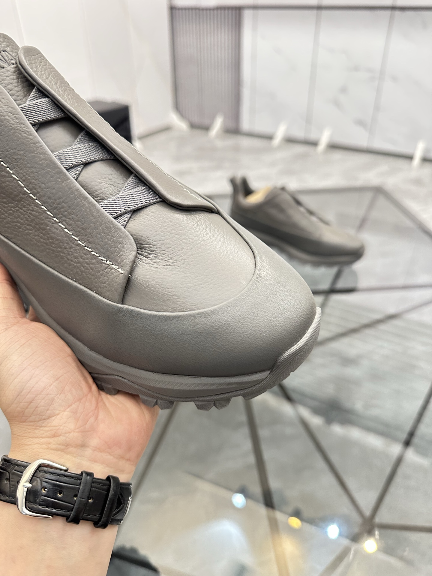 Zegna Men's Gray Leather Low-Top Sneakers: Premium Comfort & Style (Sizes 38-44) 7 i1742893362333 2264 0 5