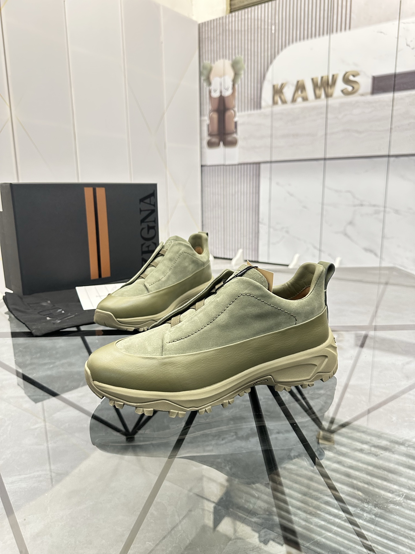 Zegna Low-Top Green Suede Leather Casual Shoes - Premium Quality, Sizes 38-47 2 i1742893484215 7822 0 0