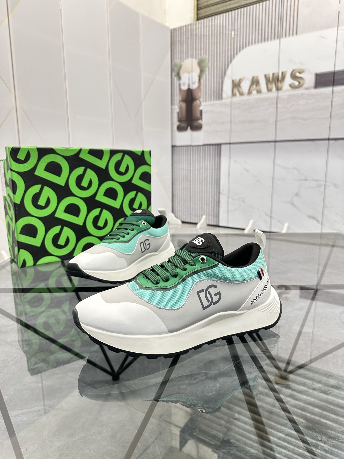 NO:275940,Price: Product trademark DG 