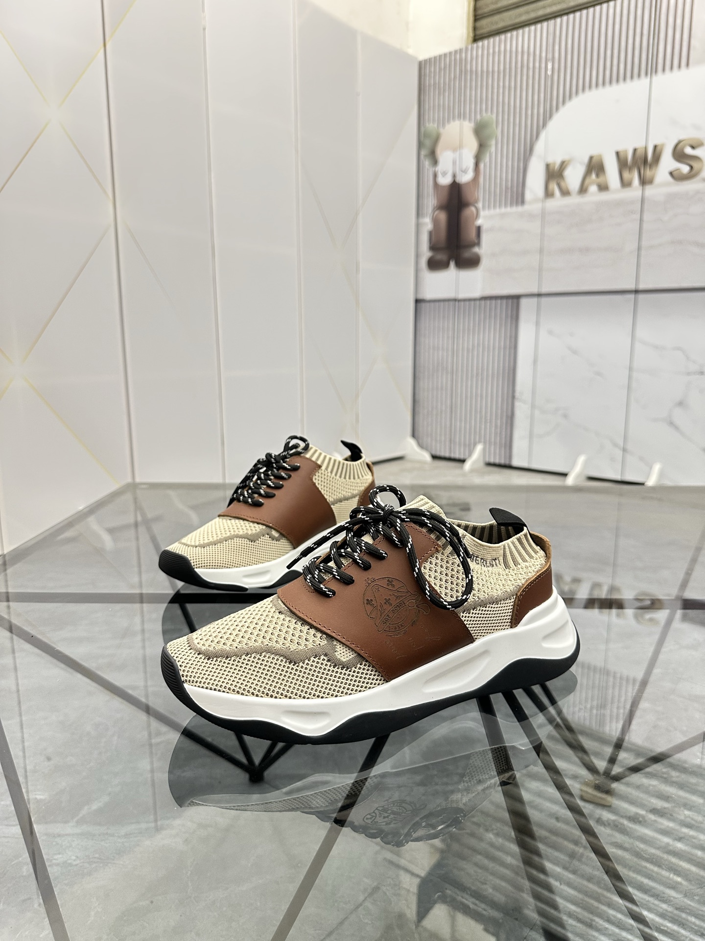 NO:279722,Price: Product trademark Berlut*