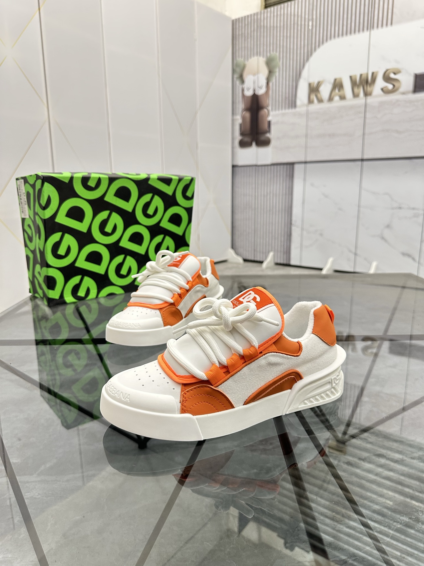 NO:279725,Price: Product trademark DG 