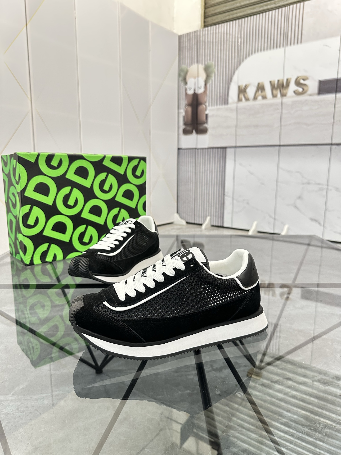 NO:283511,Sale price: Product trademark DG 