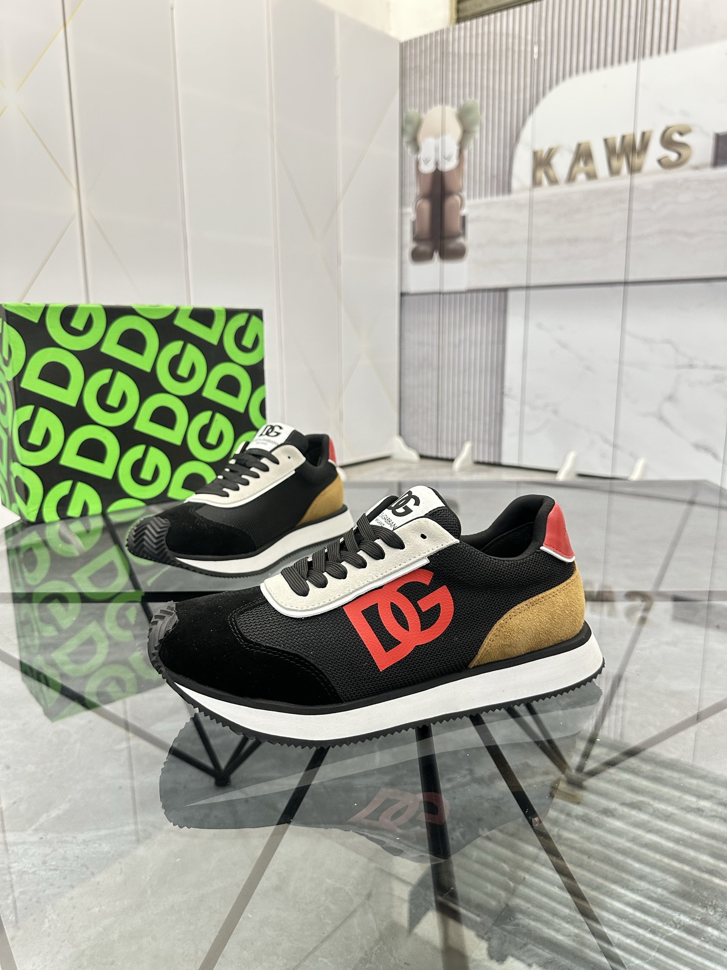 NO:283518,Price: Product trademark DG 