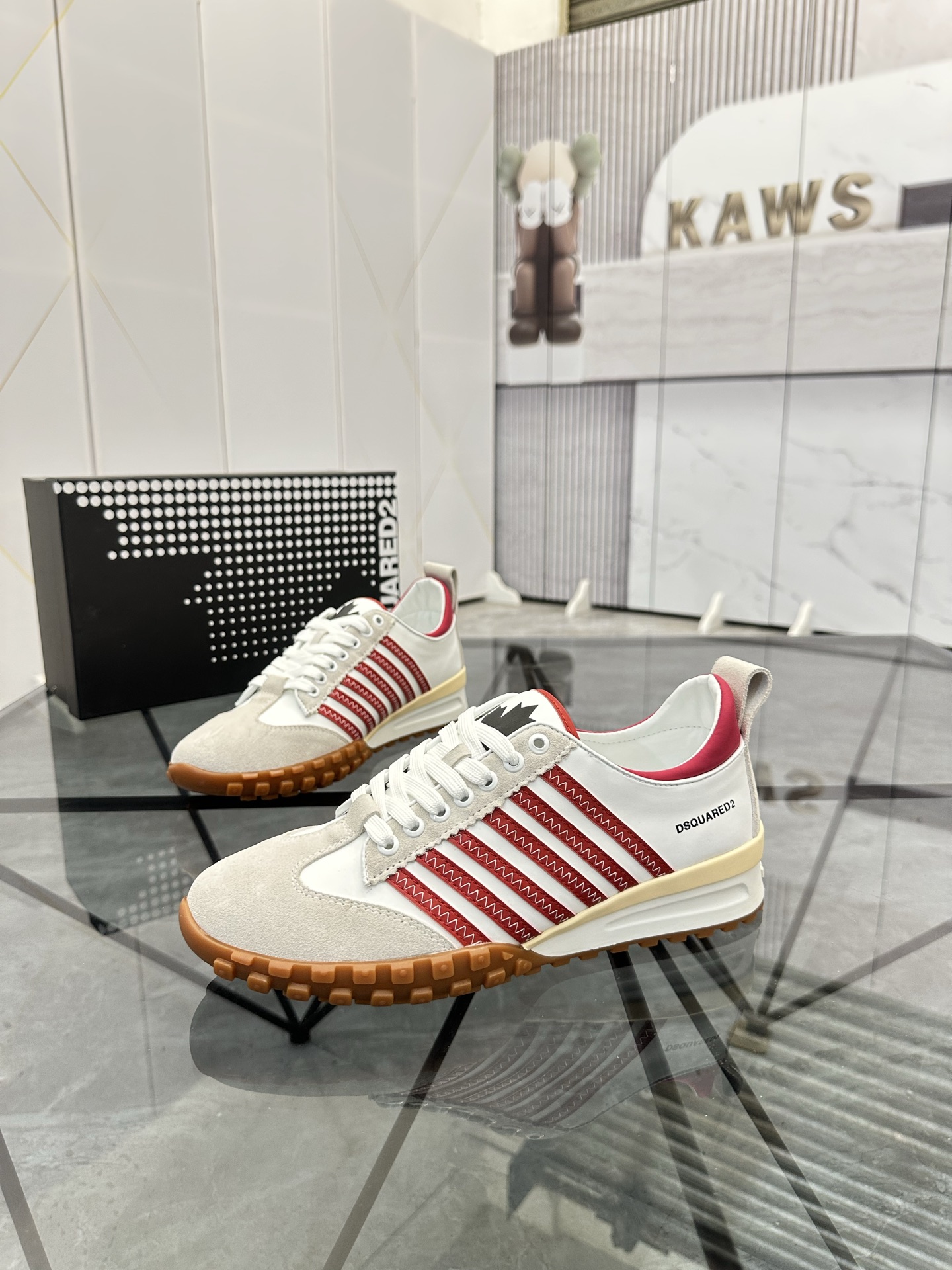 NO:283509,Sale price: Product trademark Dsquard 