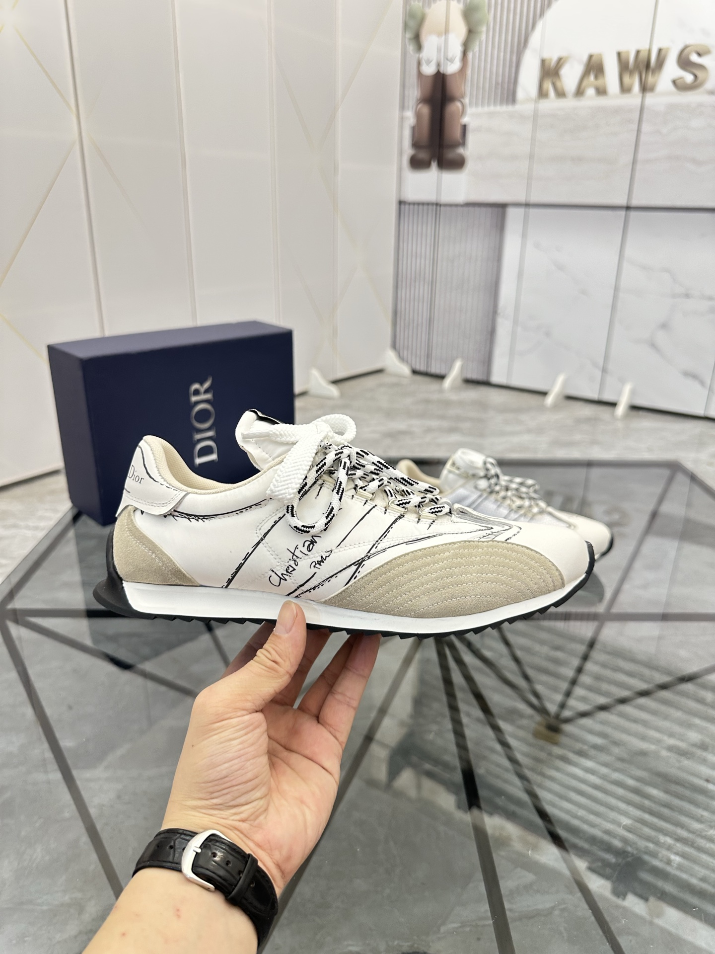 Precio de venta: P220 Marca: Dior* mocasines de caña bajaTalla: 38-44(se puede personalizar hasta 45