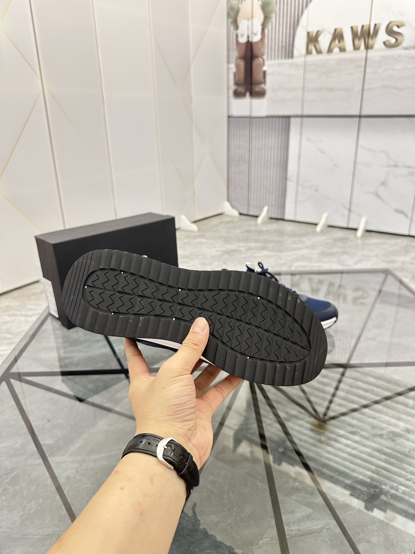 Precio de venta: P180 Marca: Boss* "BOSS*" lowtop casual shoes Talla: 39-45 (se puede personalizar h