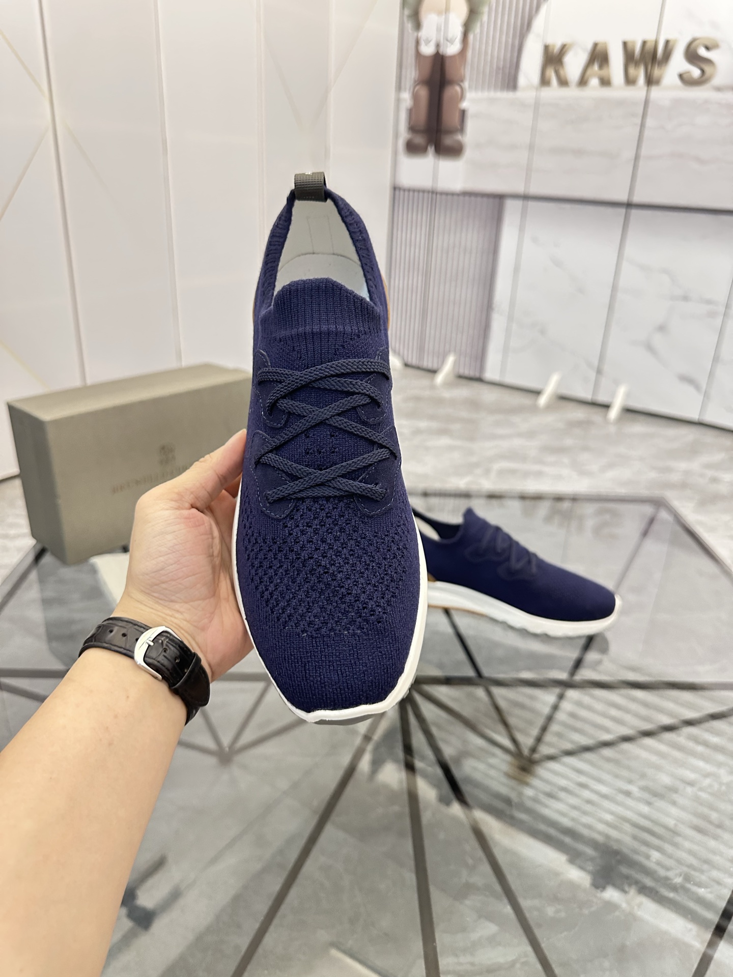 Precio de venta: P170 Marca: Brunello Cucinelli* "BC*" Low-top Casual Shoes Talla: 38-44(se puede pe