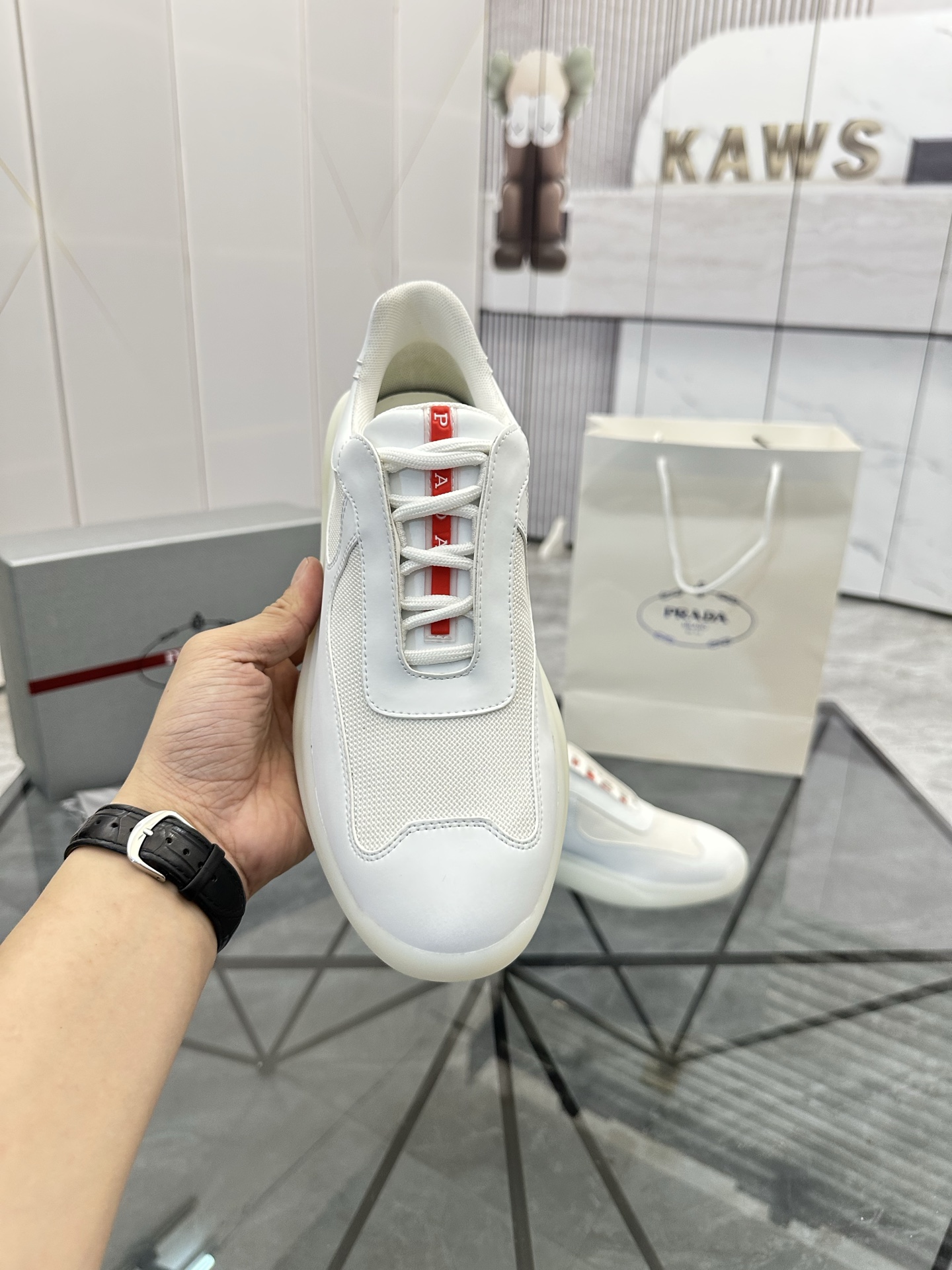 Precio de venta: P290 Artículos de alta gama y máxima calidadMarca: Prada *"Prada*" mocasines de cañ