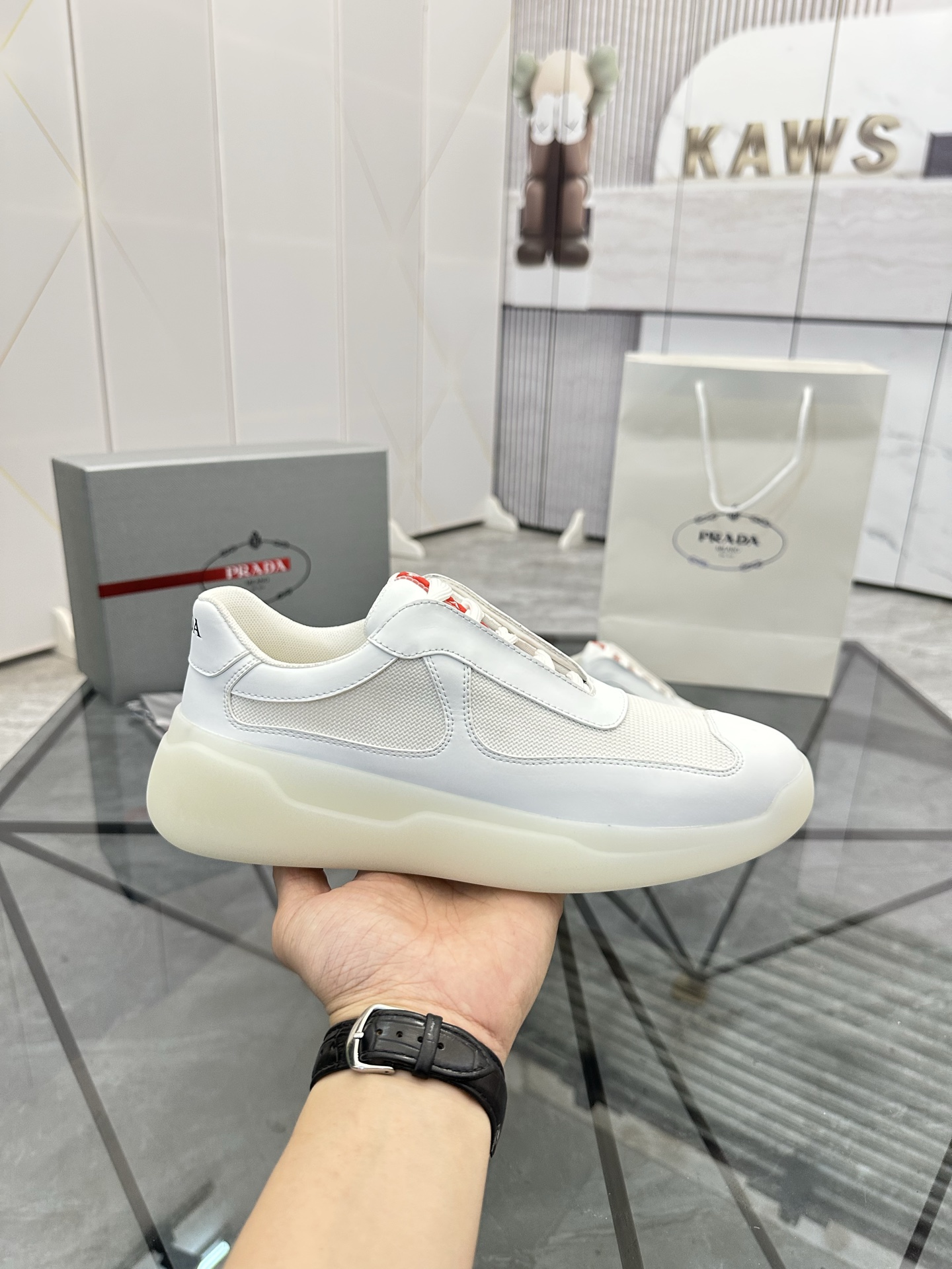 Precio de venta: P290 Artículos de alta gama y máxima calidadMarca: Prada *"Prada*" mocasines de cañ