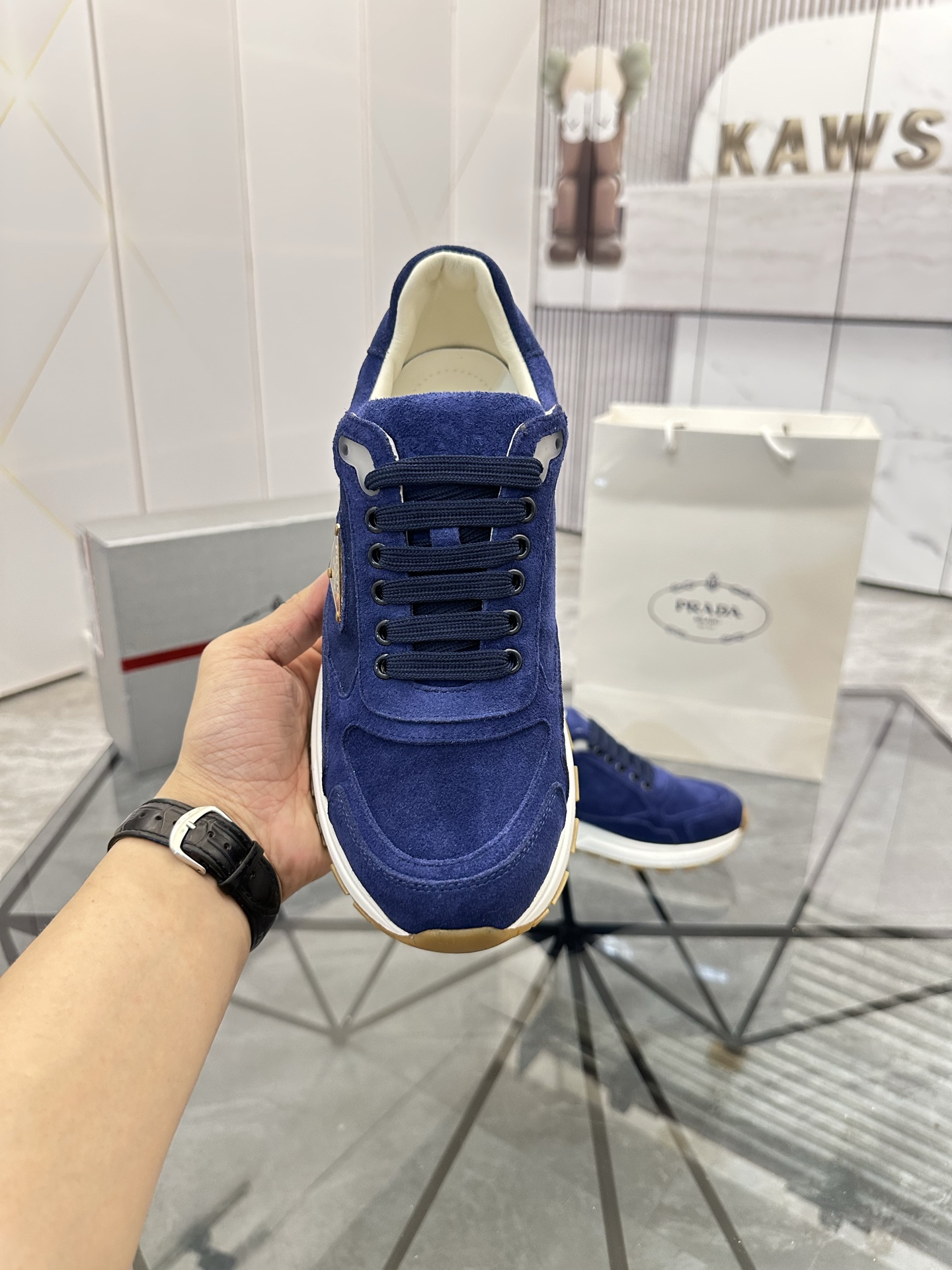 Precio de venta: P270 Artículos de alta gama y calidad superiorMarca: Prada *"Prada*" mocasines de c